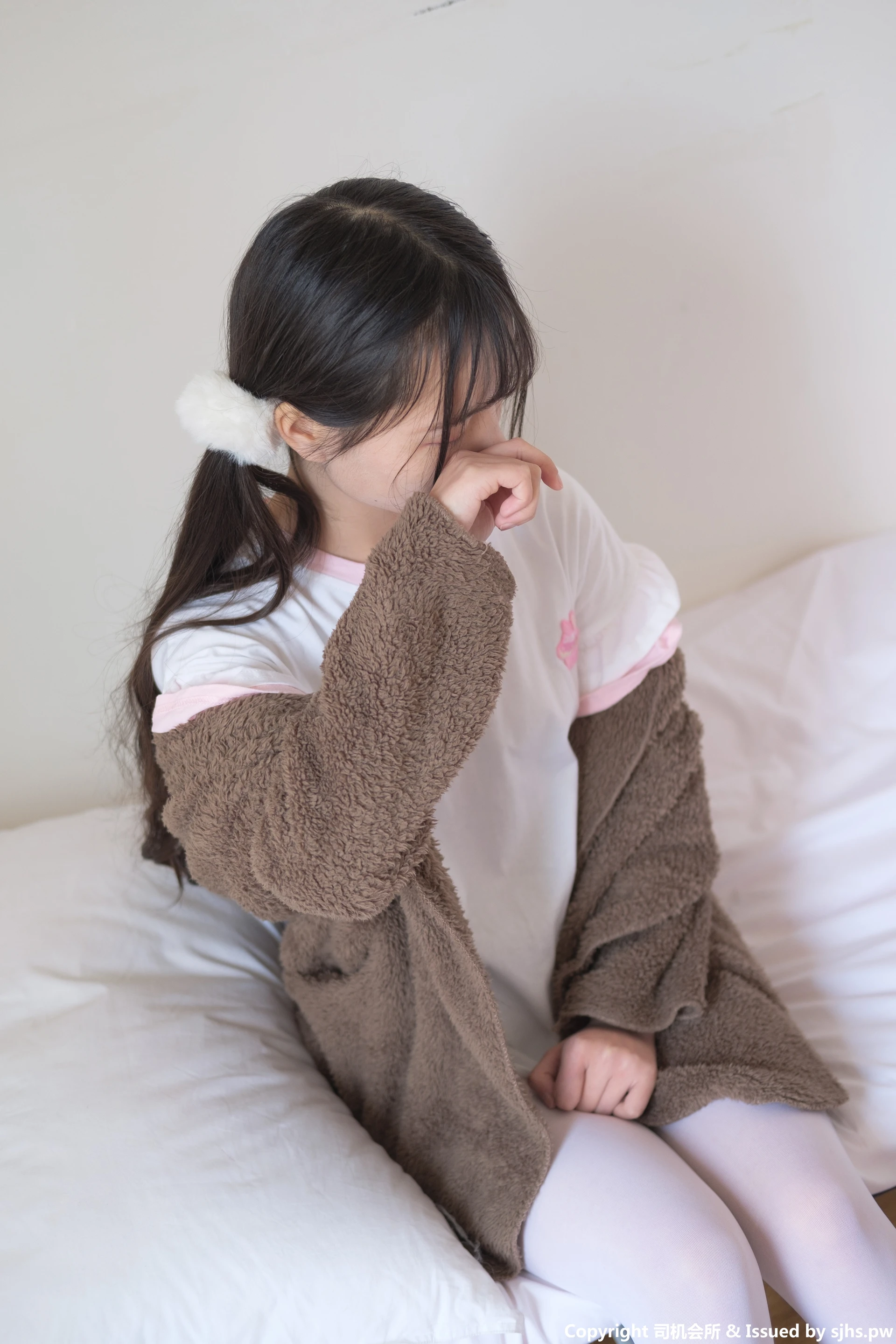 森萝财团 X-020 [78P1V-1.31G]可爱, 森萝财团, 白丝, 美腿