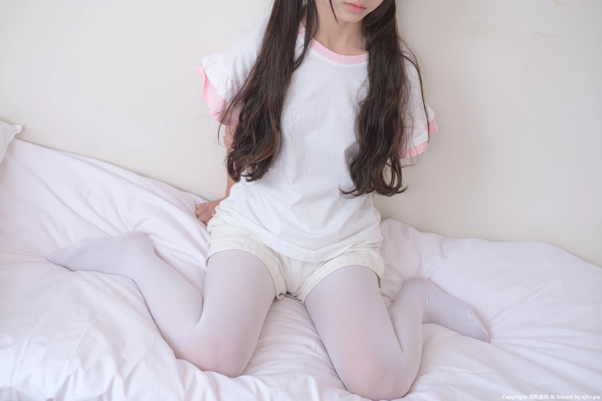 森萝财团 X-020 [78P1V-1.31G]可爱, 森萝财团, 白丝, 美腿