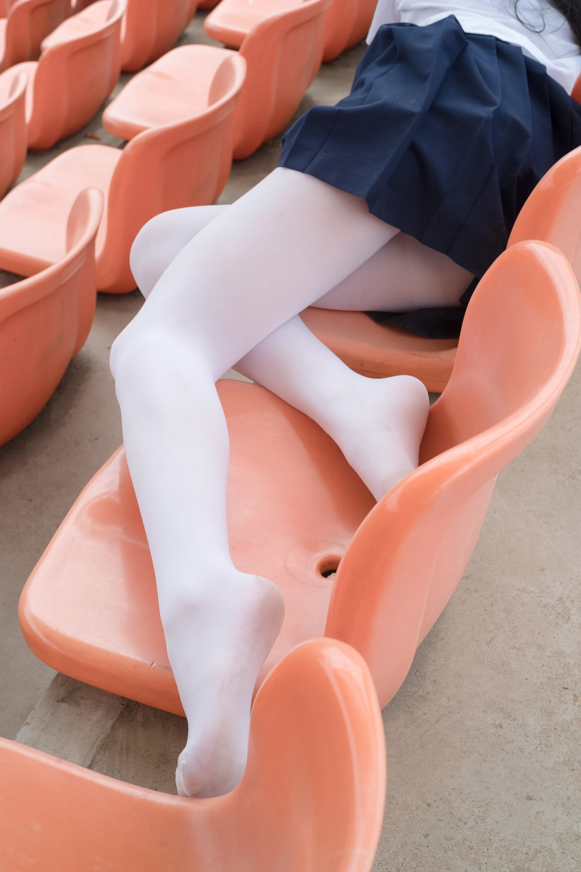 森萝财团 BETA-004 [113P-785M]校服, 水手服, 白丝, 美腿