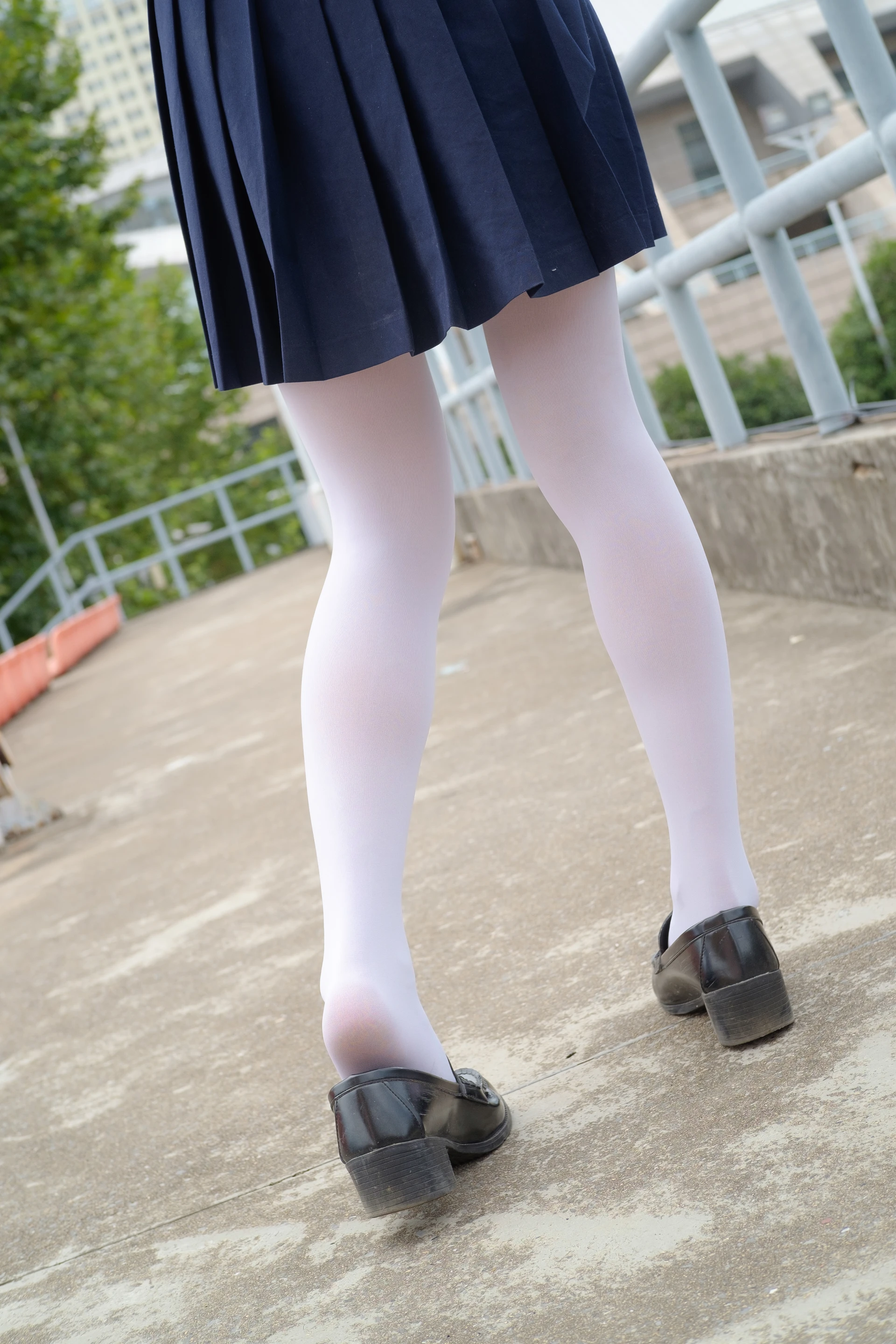 森萝财团 BETA-004 [113P-785M]校服, 水手服, 白丝, 美腿