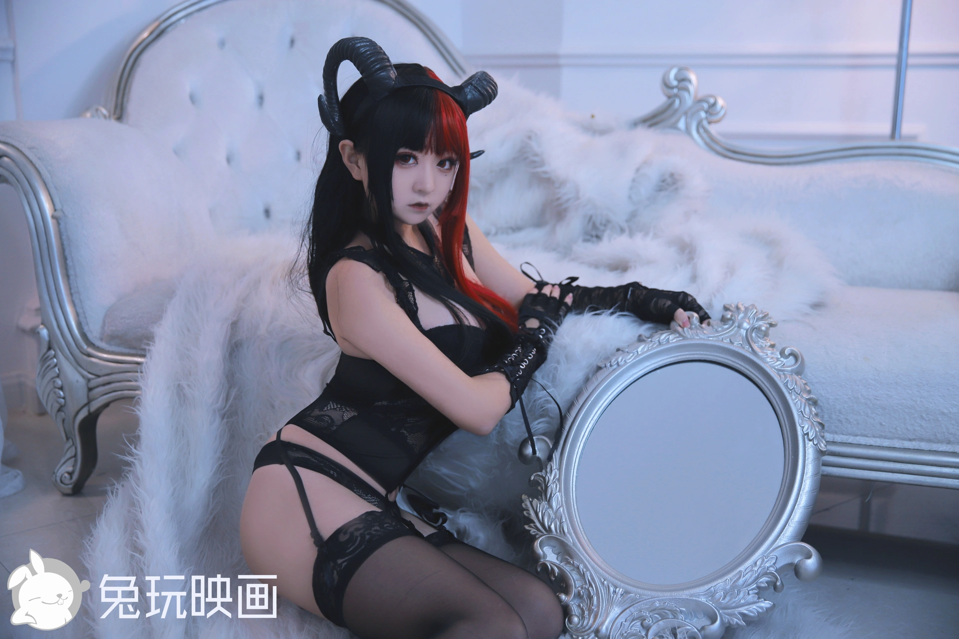 D52.004 红黑小恶魔 [40P-414MB]