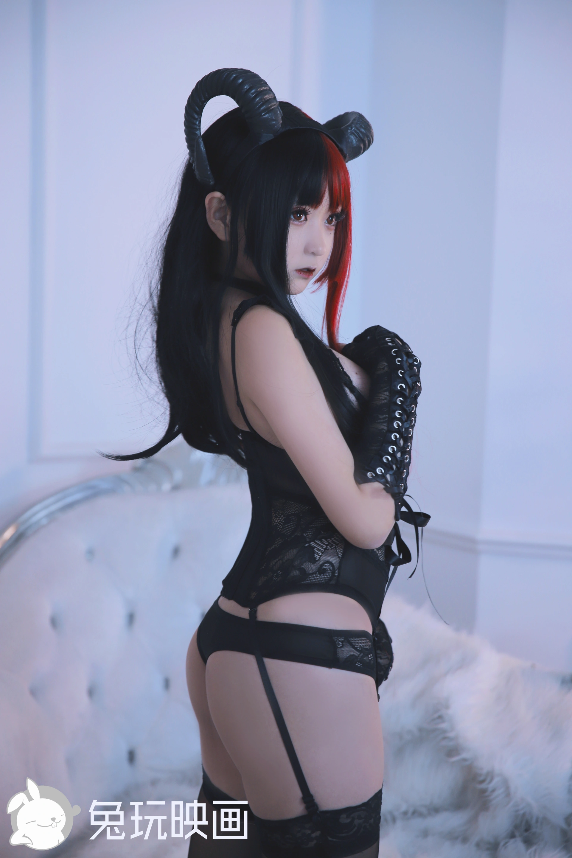 D52.004 红黑小恶魔 [40P-414MB]