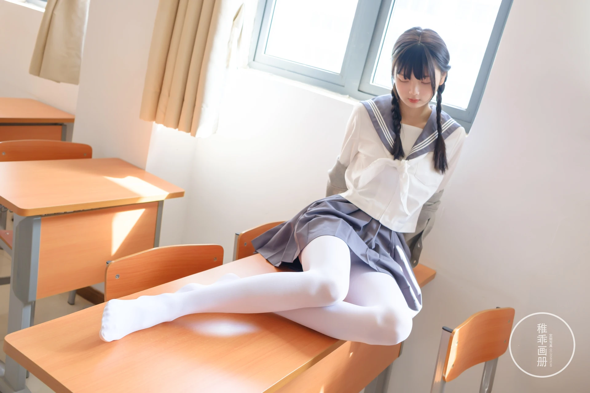 稚乖画册 晴空-03 赤西夜夜 白丝双马尾JK制服 [71P1V-0.99GB]JK, JK制服, 双马尾, 可爱, 晴空, 白丝, 稚乖画册, 美腿, 美足, 赤西夜夜