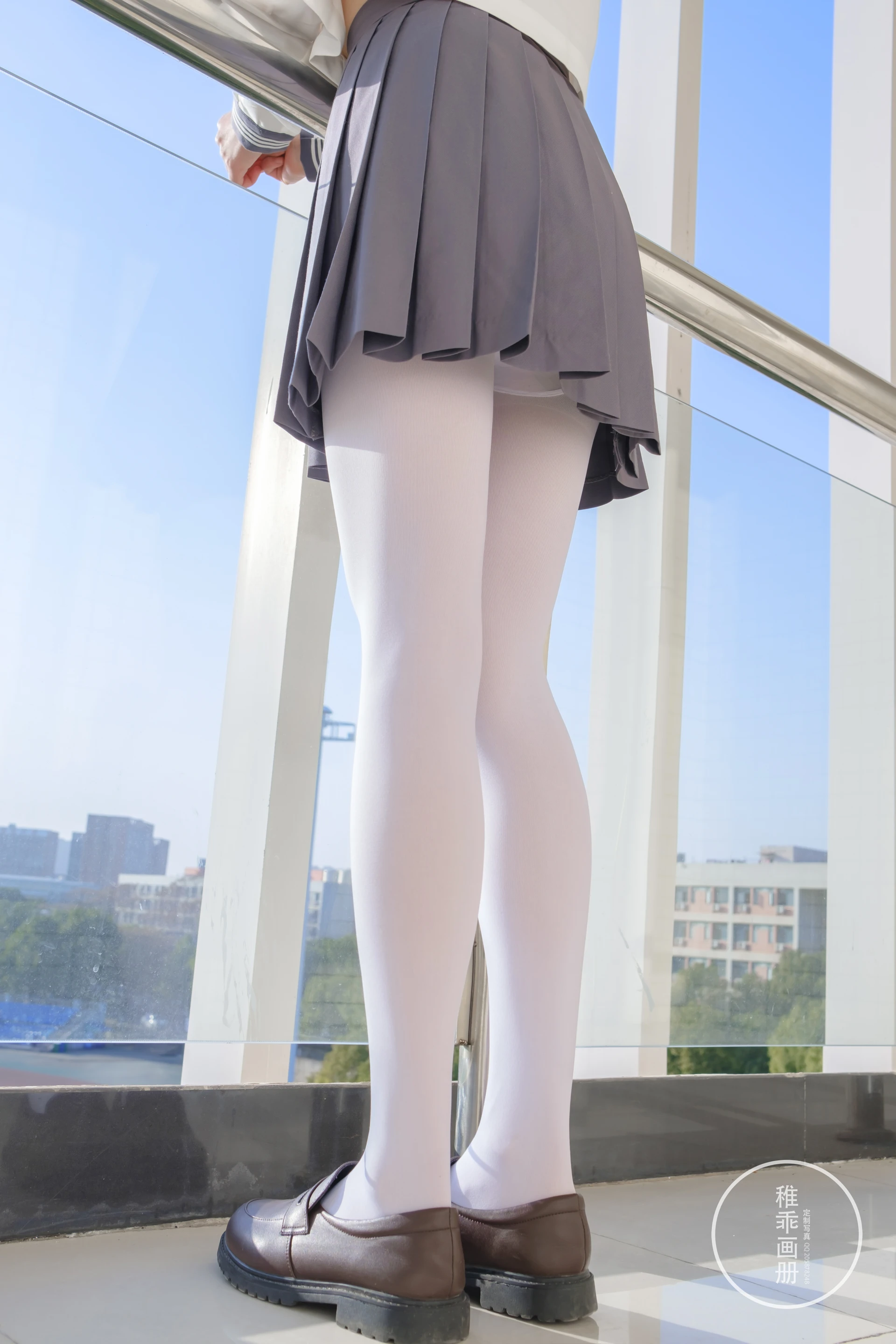 稚乖画册 晴空-03 赤西夜夜 白丝双马尾JK制服 [71P1V-0.99GB]JK, JK制服, 双马尾, 可爱, 晴空, 白丝, 稚乖画册, 美腿, 美足, 赤西夜夜