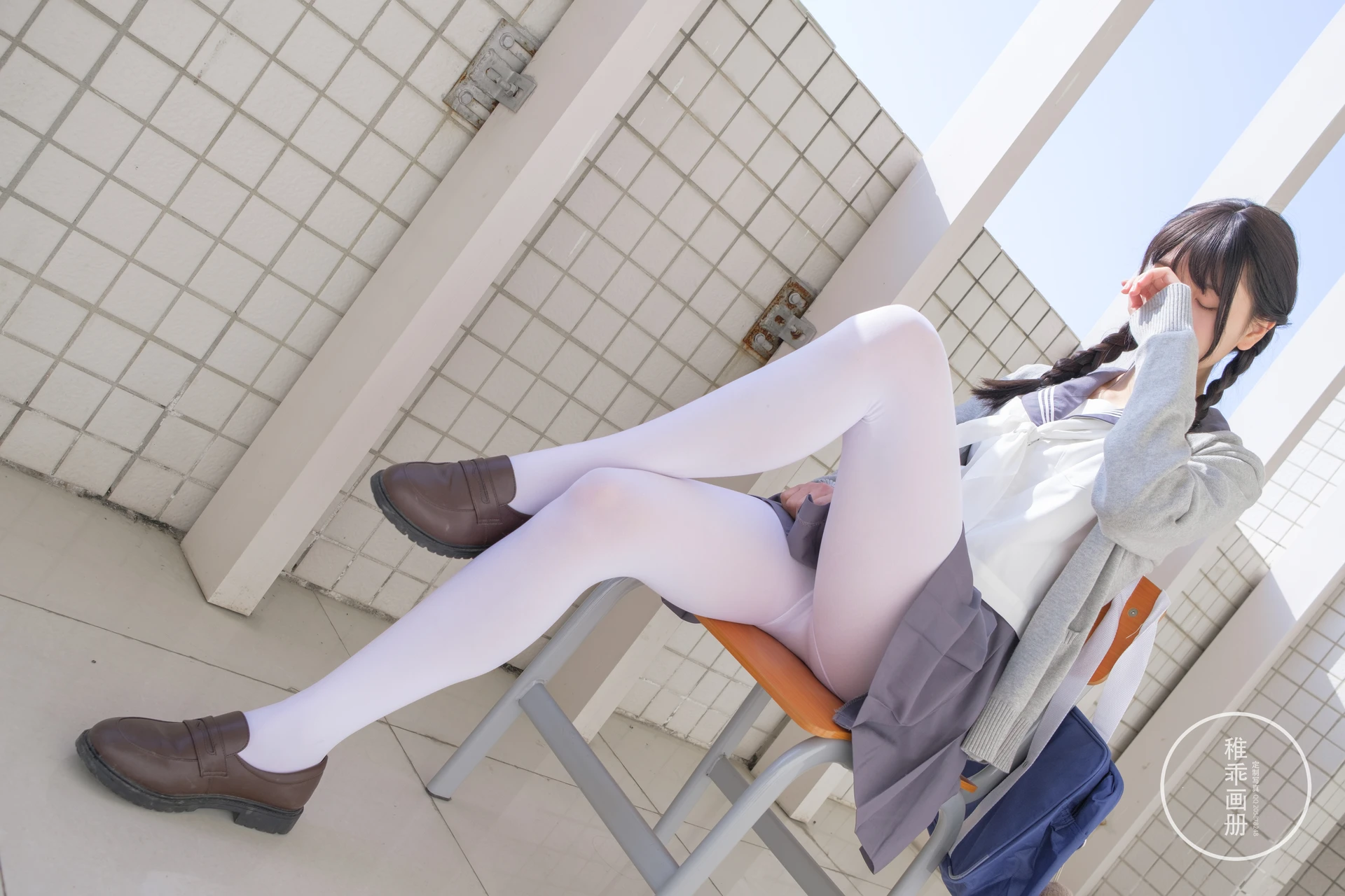 稚乖画册 晴空-03 赤西夜夜 白丝双马尾JK制服 [71P1V-0.99GB]JK, JK制服, 双马尾, 可爱, 晴空, 白丝, 稚乖画册, 美腿, 美足, 赤西夜夜