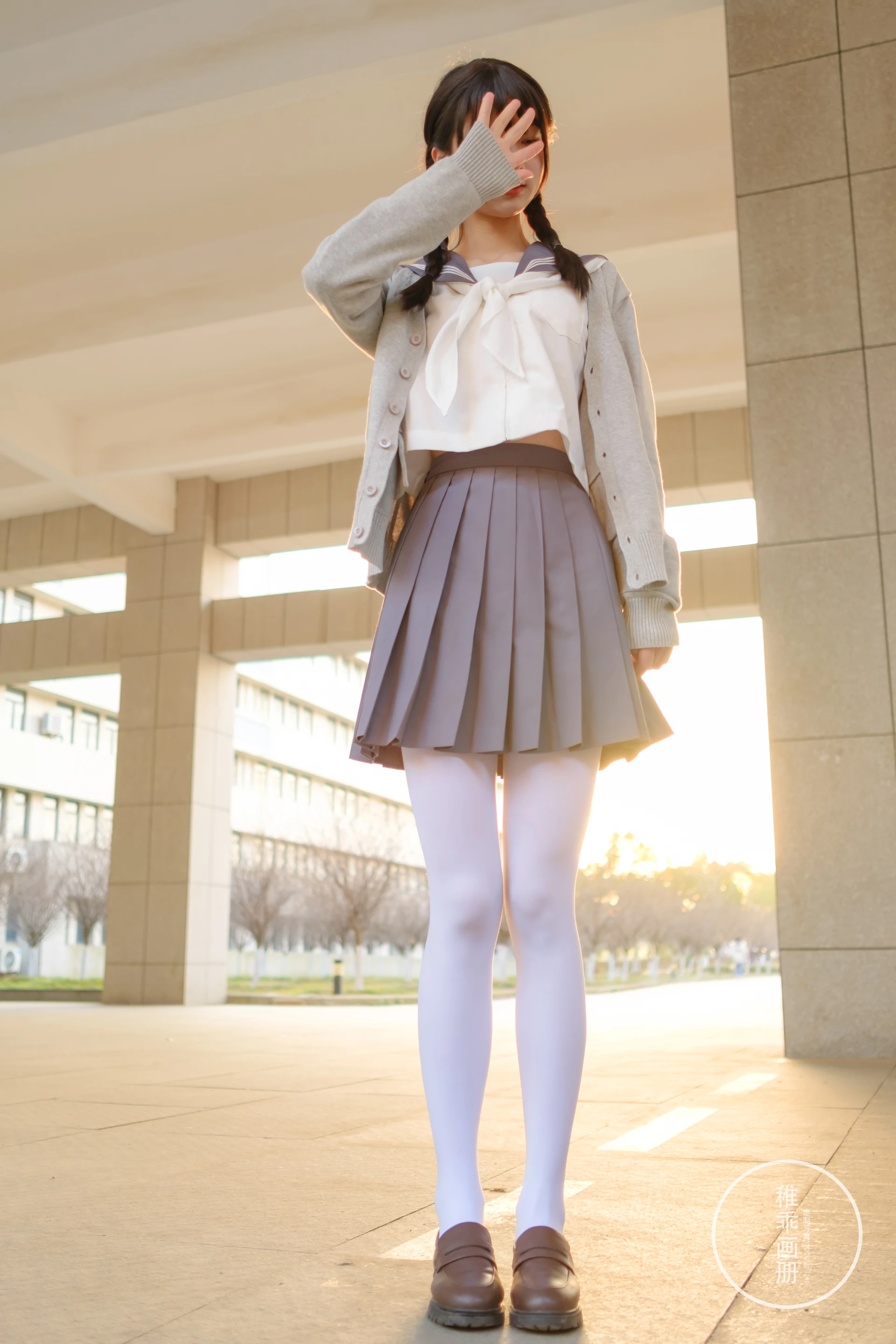 稚乖画册 晴空-03 赤西夜夜 白丝双马尾JK制服 [71P1V-0.99GB]JK, JK制服, 双马尾, 可爱, 晴空, 白丝, 稚乖画册, 美腿, 美足, 赤西夜夜