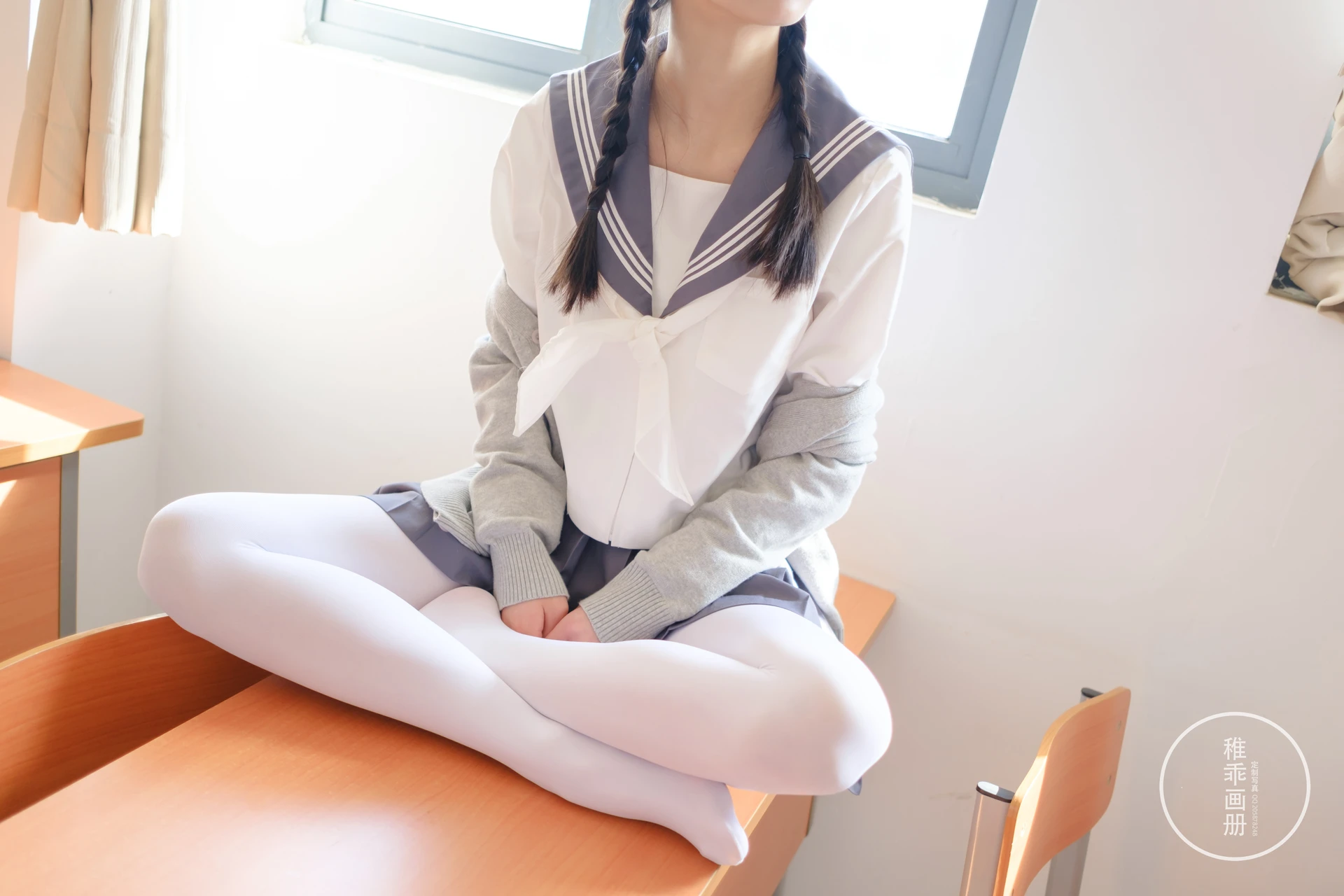 稚乖画册 晴空-03 赤西夜夜 白丝双马尾JK制服 [71P1V-0.99GB]JK, JK制服, 双马尾, 可爱, 晴空, 白丝, 稚乖画册, 美腿, 美足, 赤西夜夜