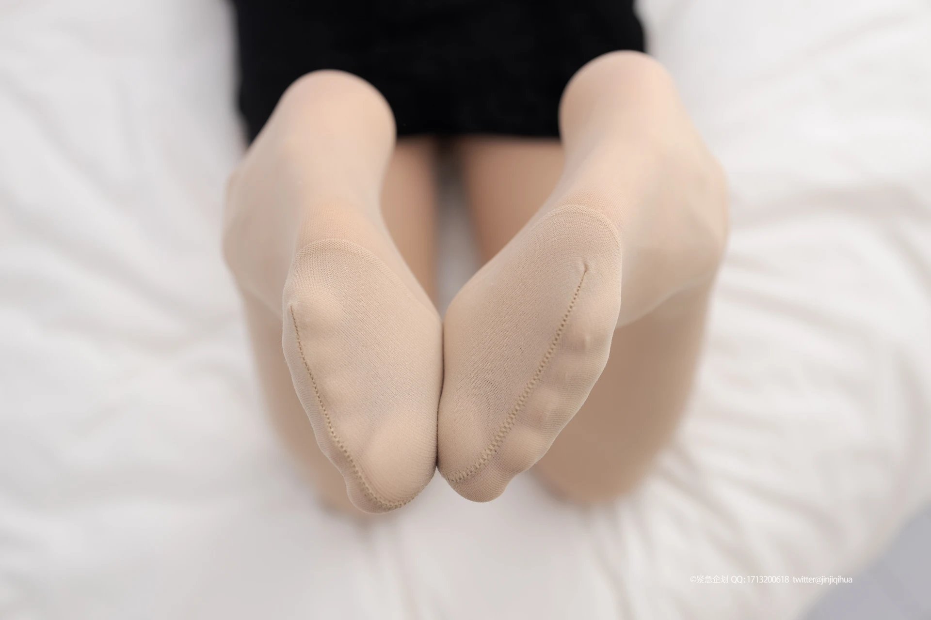 紧急企划 VOL.013 [68P1V-960M] 一只喵喵梓一只喵喵梓, 旗袍, 紧急企划, 美腿, 美足, 肉丝, 蕾丝