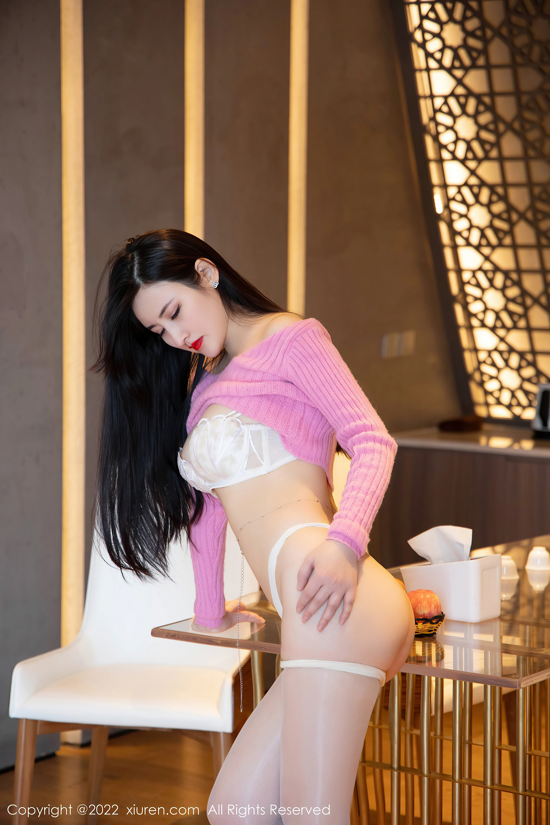 XiuRen秀人网 2022.03.30 No.4794 诗诗kiki 三亚旅拍[67+1P 703MB]