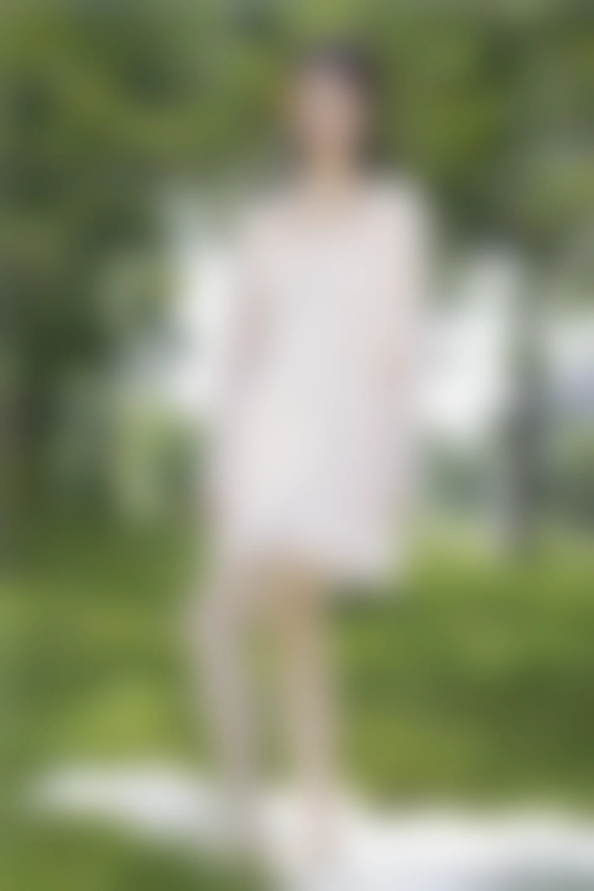 初夏女神 NO.070 依依 邻家女孩-风中少女[122P+1V／4.65GB]