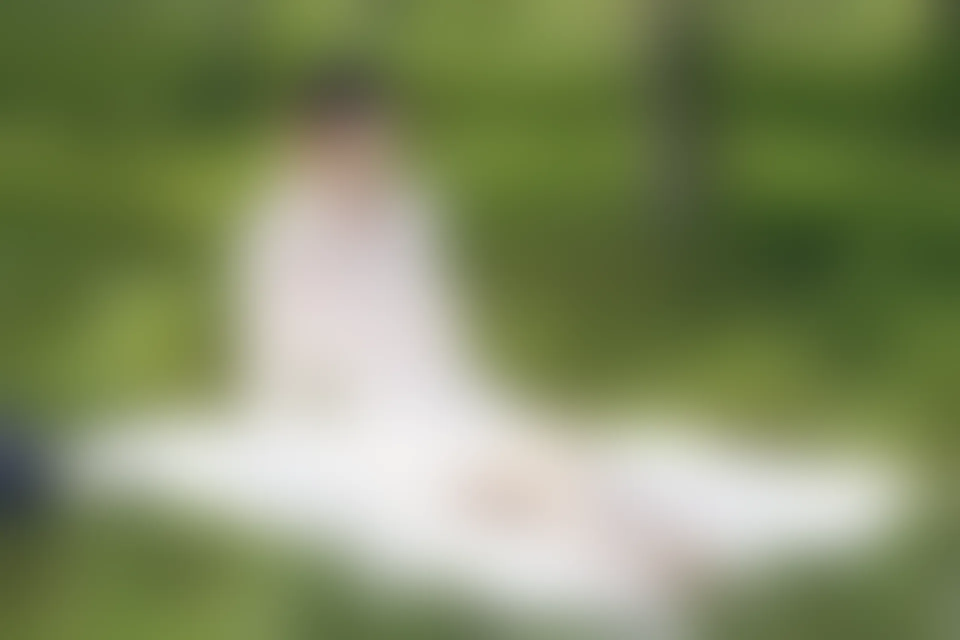 初夏女神 NO.070 依依 邻家女孩-风中少女[122P+1V／4.65GB]