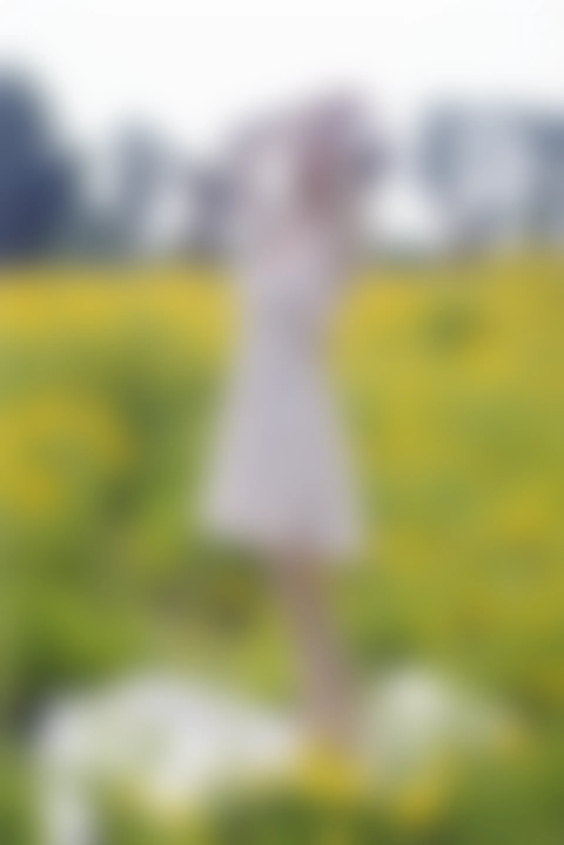 初夏女神 NO.070 依依 邻家女孩-风中少女[122P+1V／4.65GB]