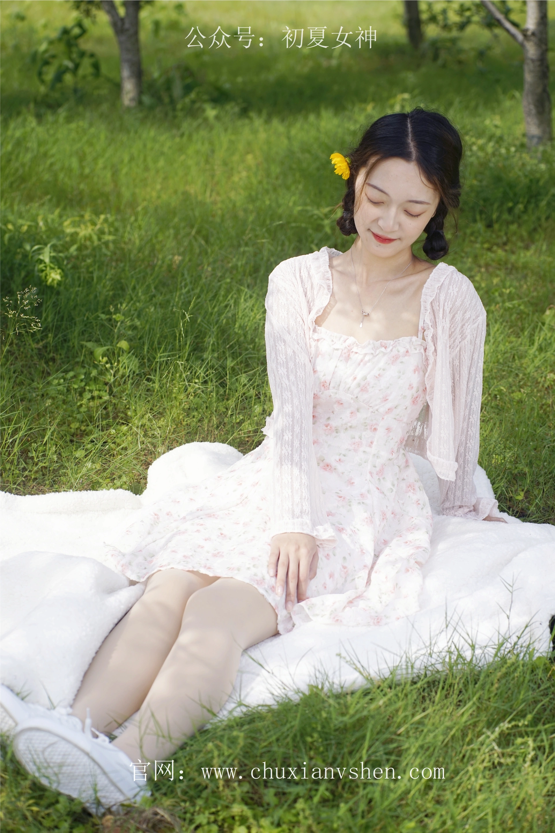 初夏女神 NO.070 依依 邻家女孩-风中少女[122P+1V／4.65GB]
