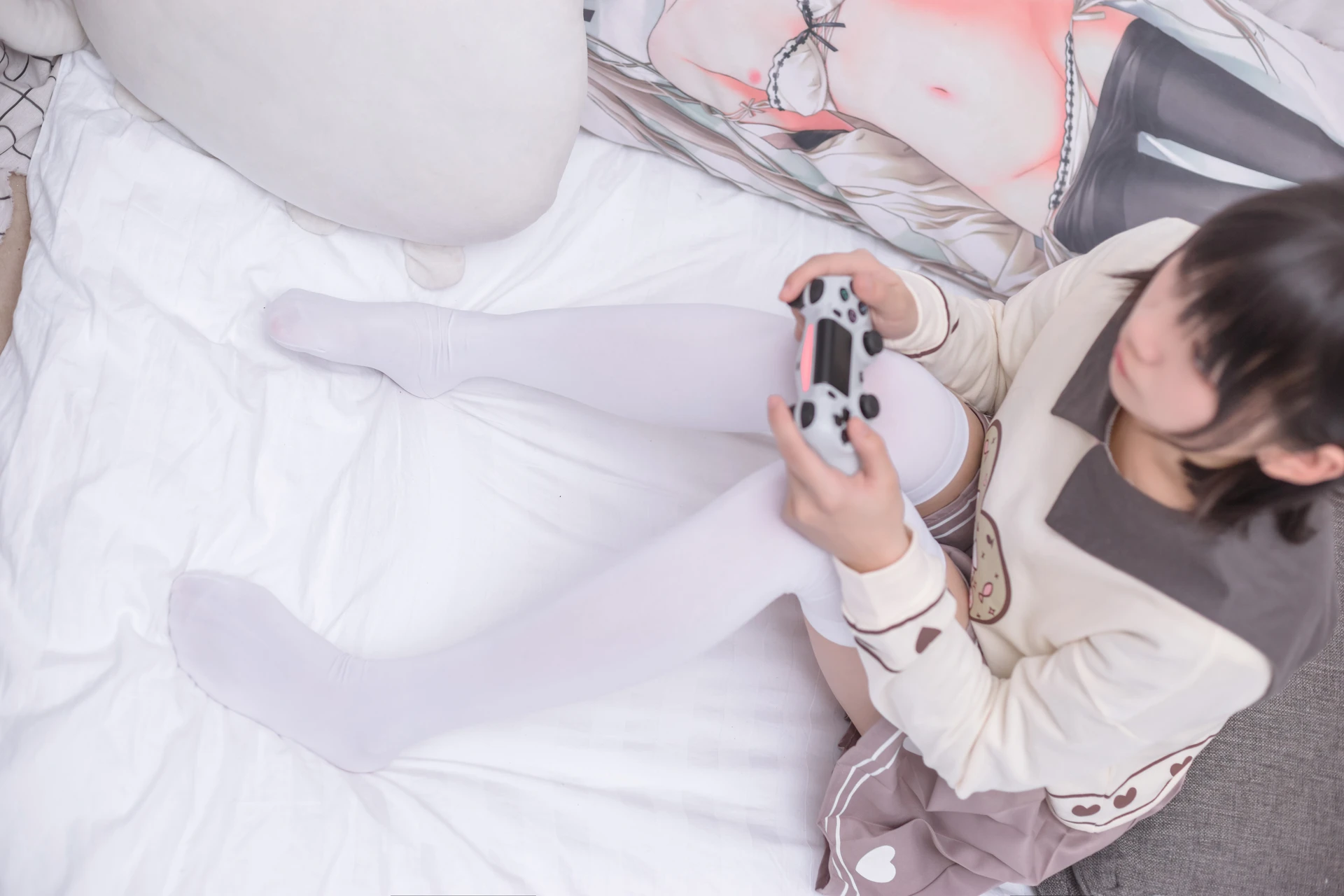 轻兰映画 VOL.011 [75P-343M]可爱, 白丝, 美腿, 美足, 轻兰映画