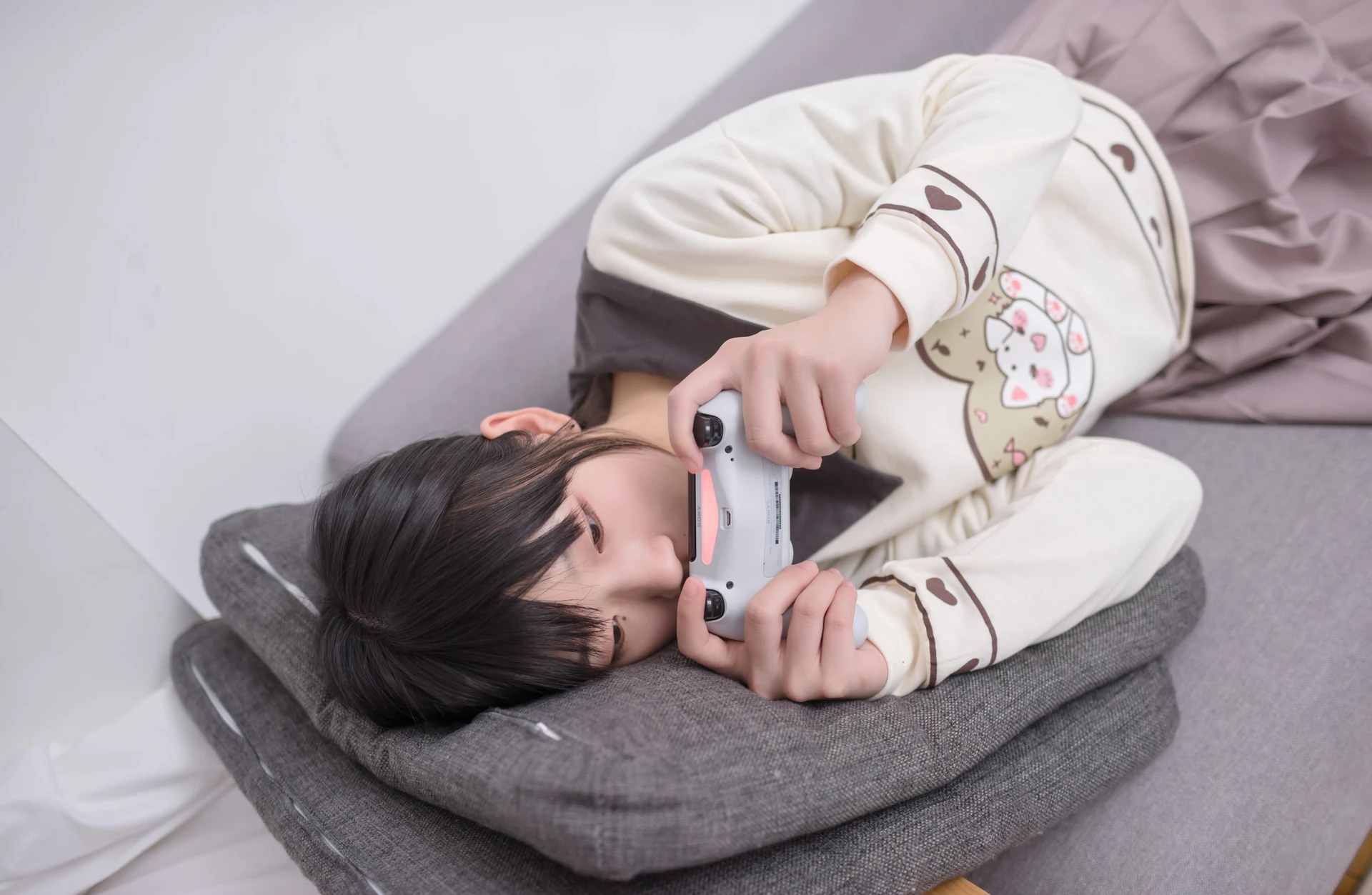 轻兰映画 VOL.011 [75P-343M]可爱, 白丝, 美腿, 美足, 轻兰映画