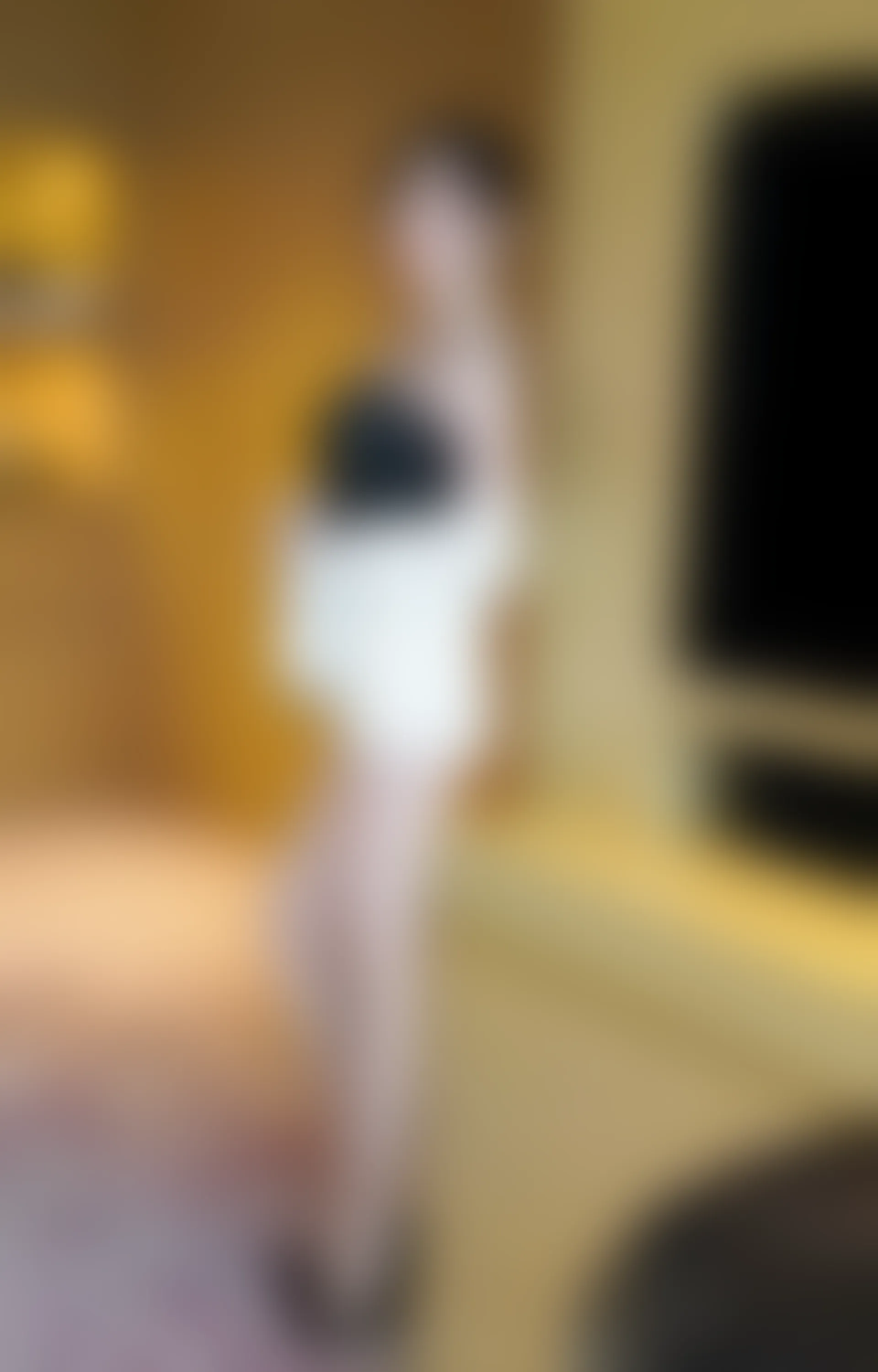 XiuRen秀人网 2022.04.19 No.4885 白茹雪 丝袜美臀 [71+1P725M]