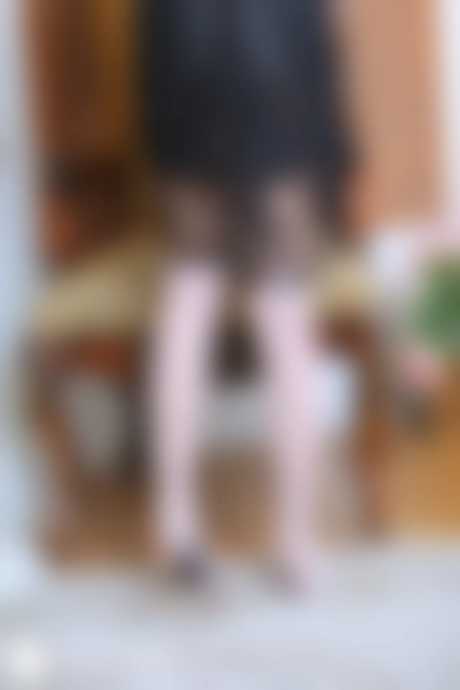 D56.004 兔玩映画 蕾丝边黑裙 [40P-507MB]