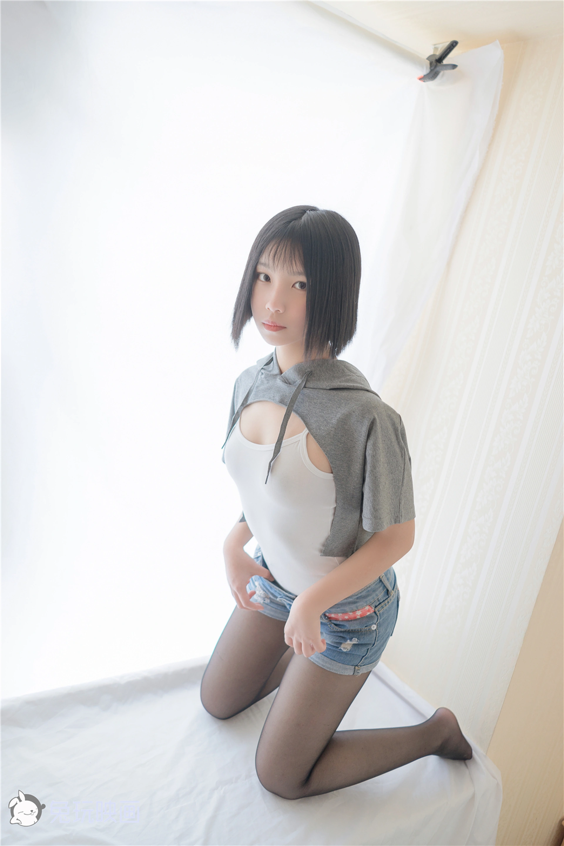 C03.002 不要乱玩裤子！ [54P-41MB]