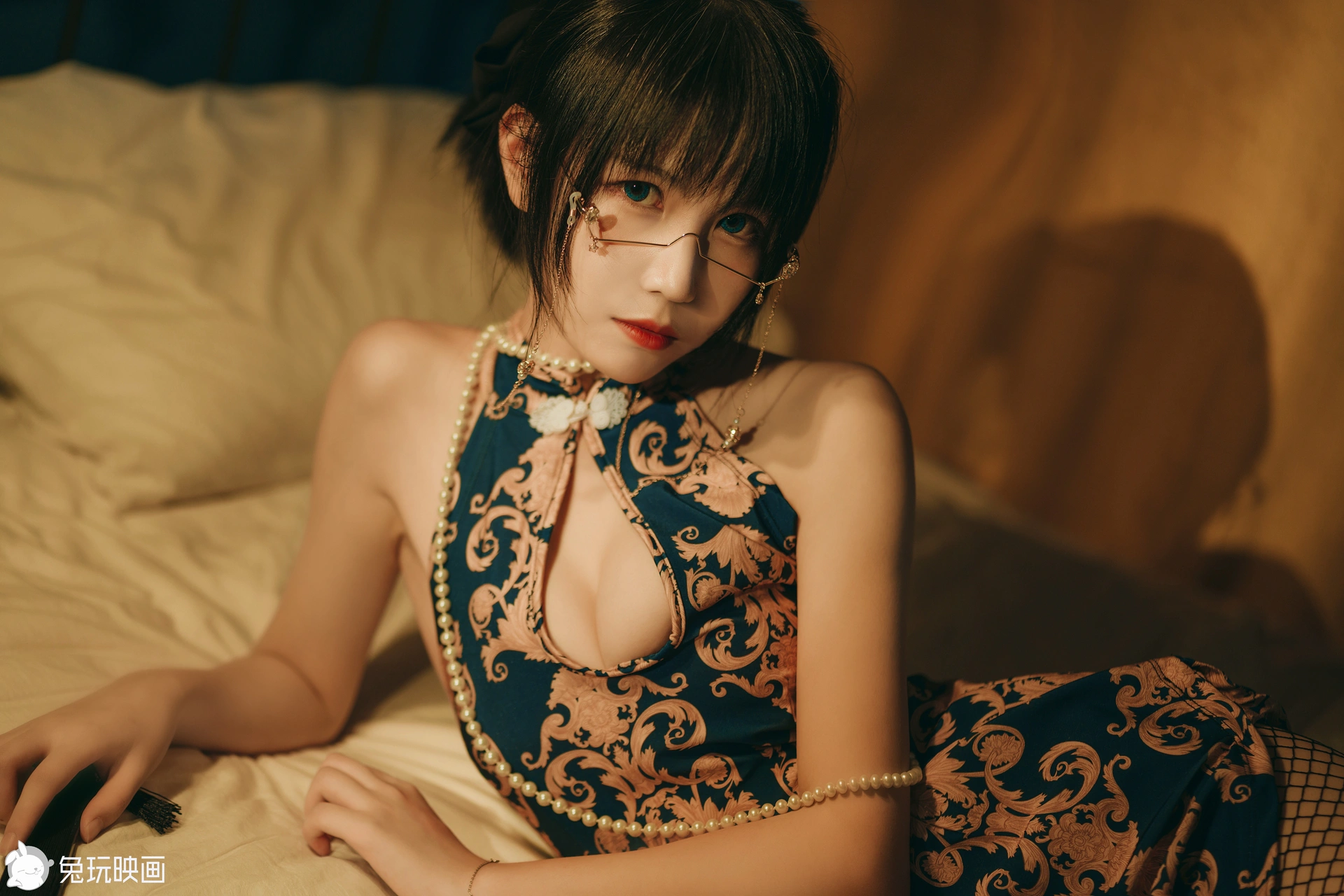C14.008 珠光宝气 [39P-542MB]