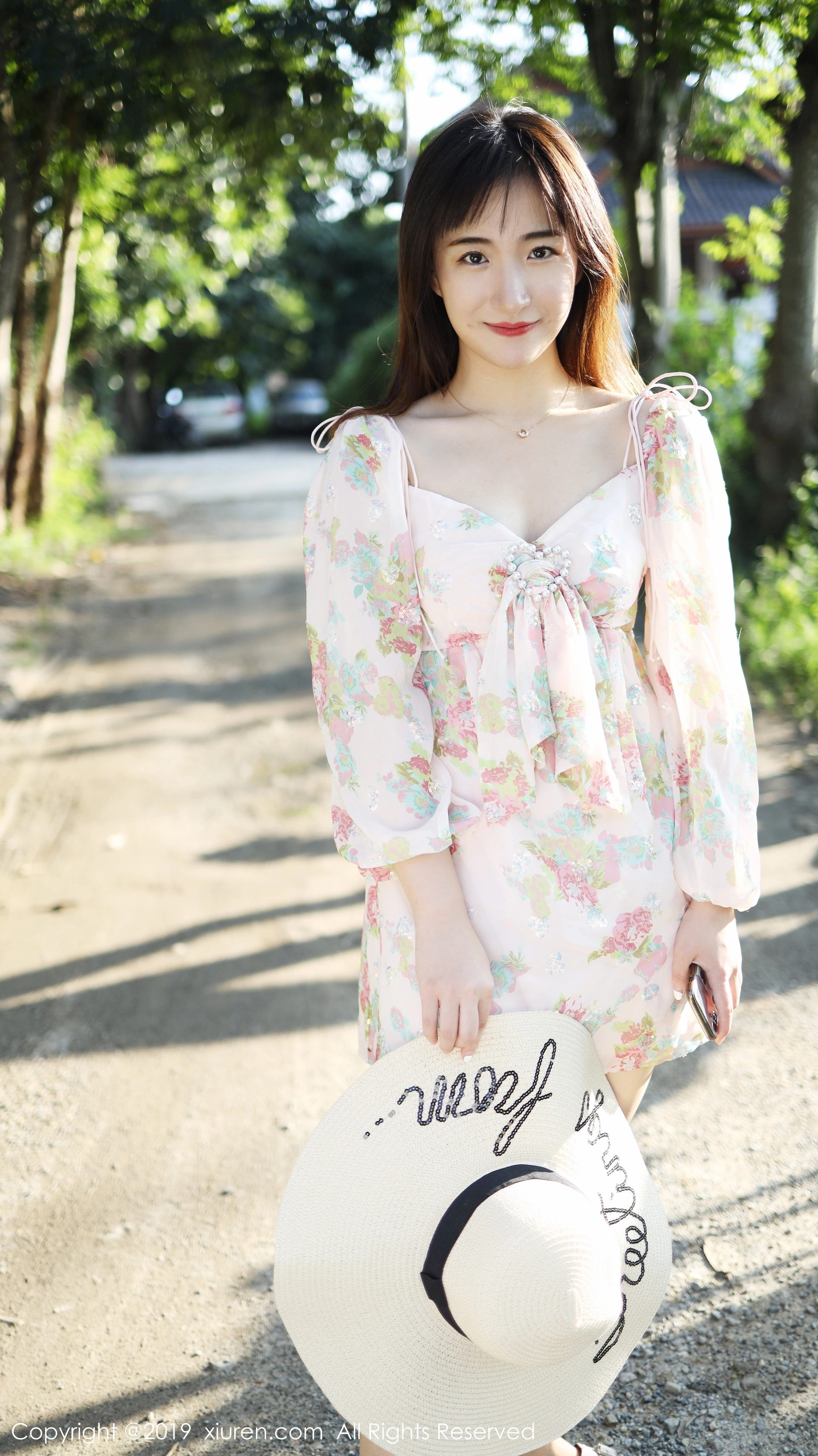 XIUREN秀人网 2019.12.30 NO.1892 艺儿拿铁[55+1P／85.8M]