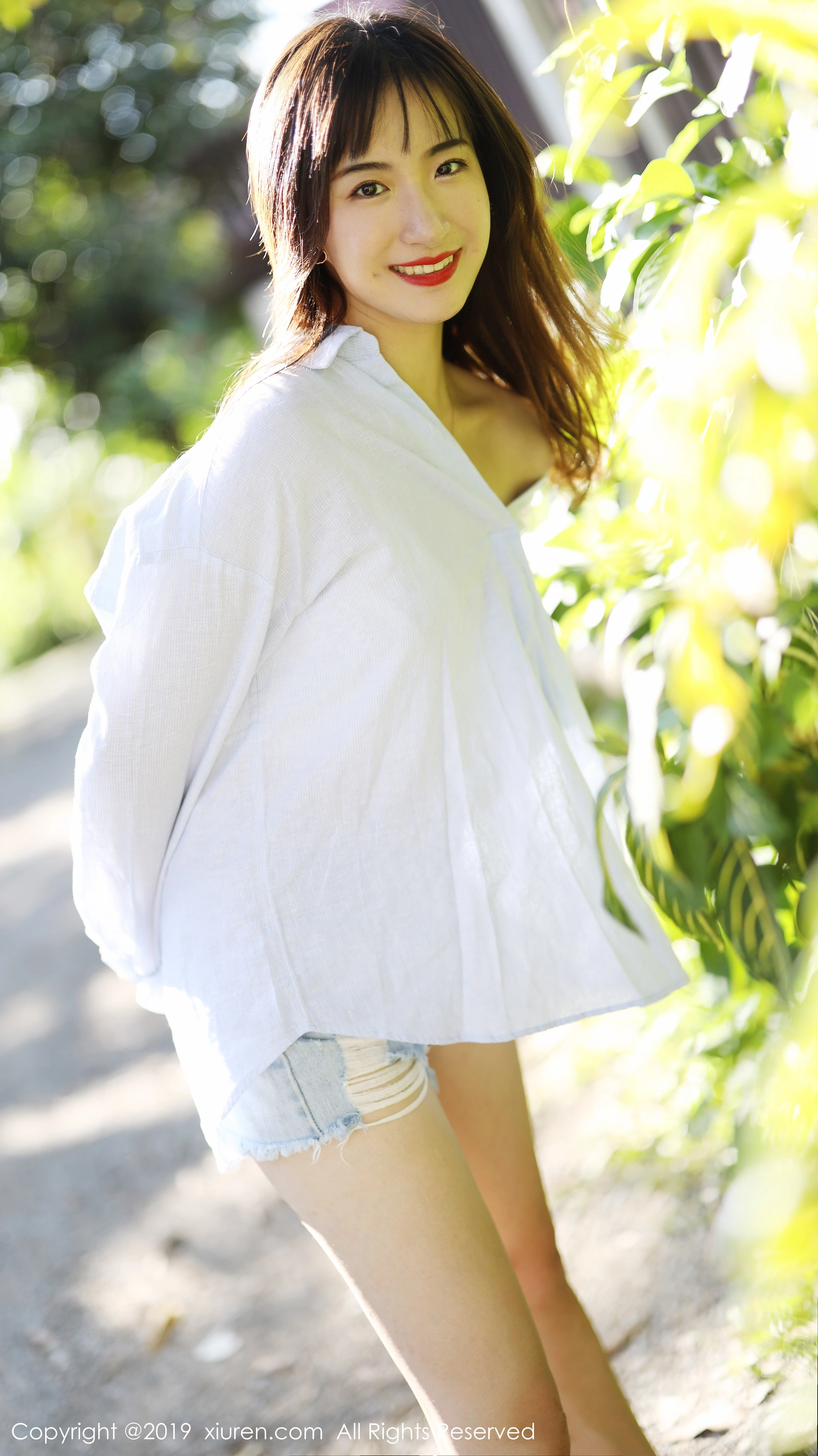 XIUREN秀人网 2019.12.30 NO.1892 艺儿拿铁[55+1P／85.8M]