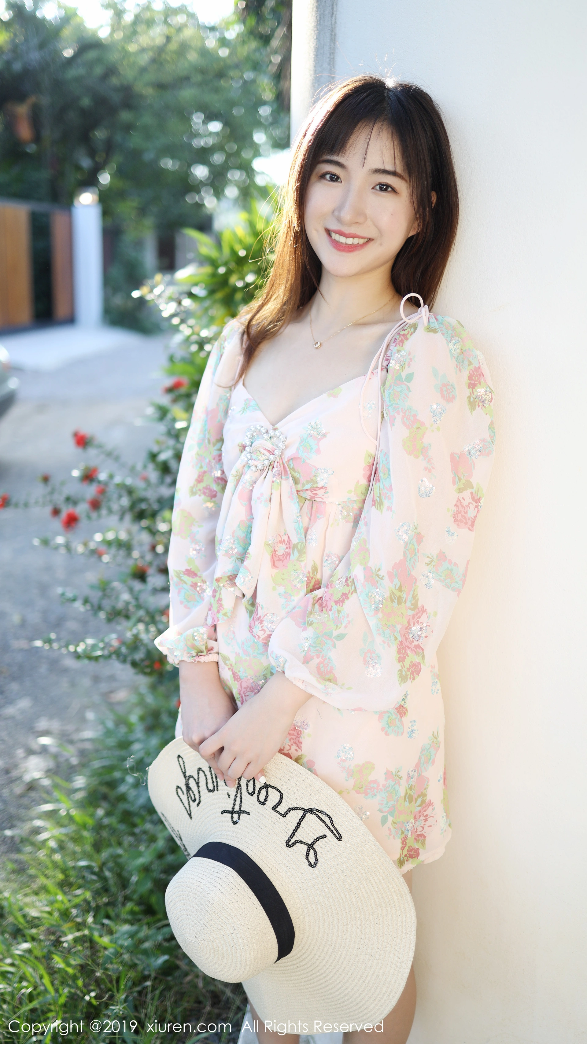 XIUREN秀人网 2019.12.30 NO.1892 艺儿拿铁[55+1P／85.8M]