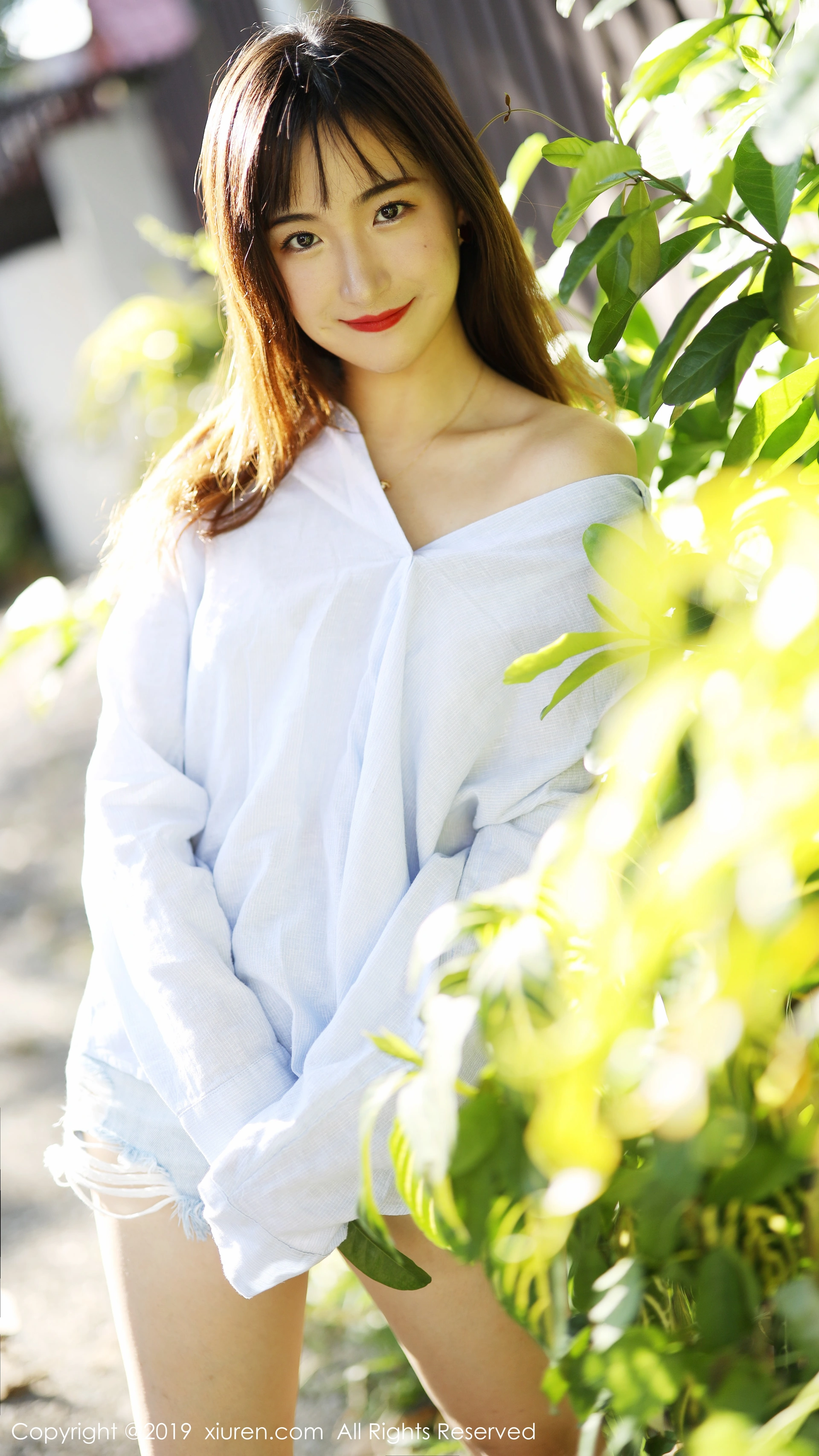 XIUREN秀人网 2019.12.30 NO.1892 艺儿拿铁[55+1P／85.8M]