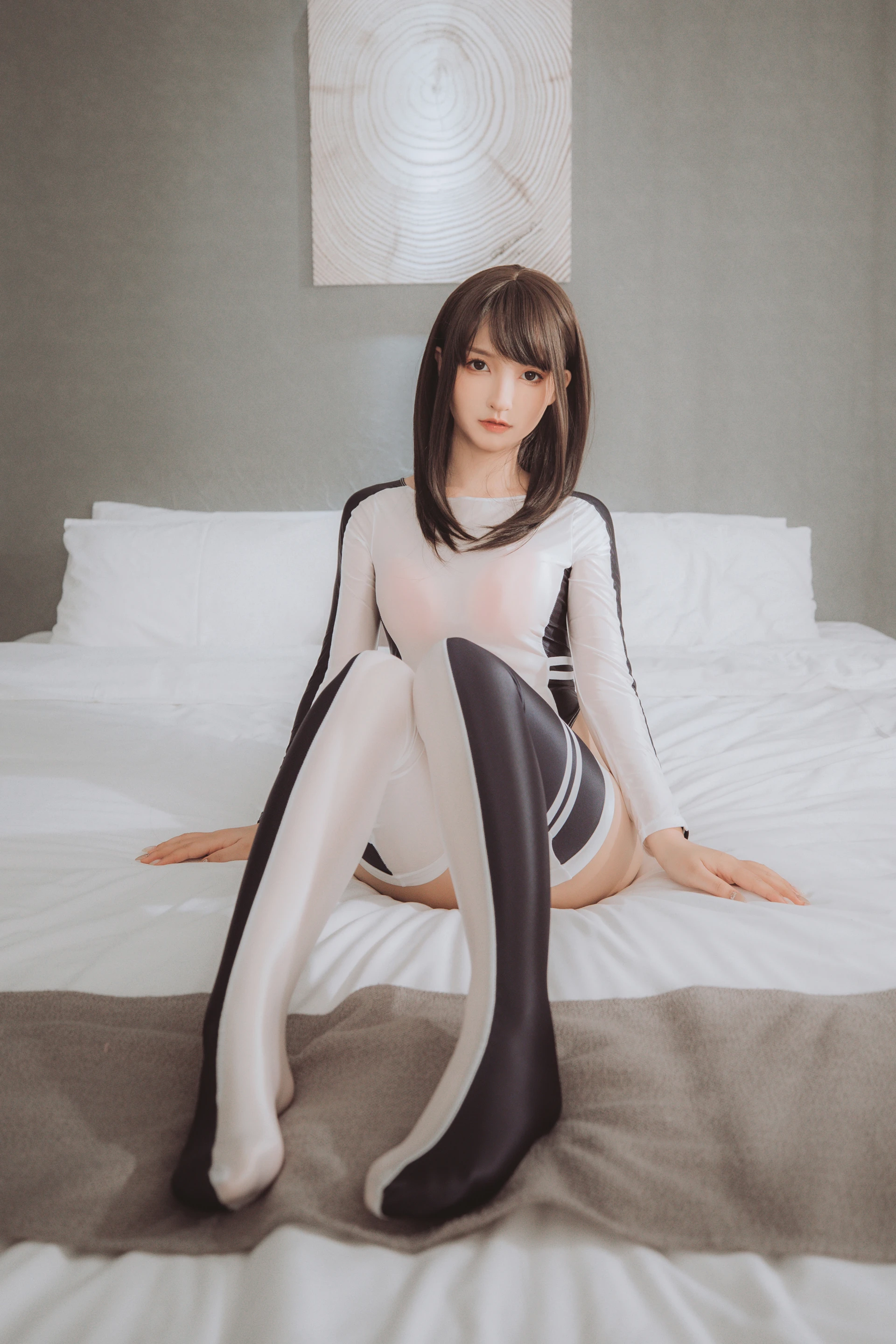 神楽坂真冬 第三季 序号30：竞泳主题《水之形2》 [150P2V-850MB]内衣, 双马尾, 泳装, 神楽坂真冬, 美腿, 美足, 黑丝