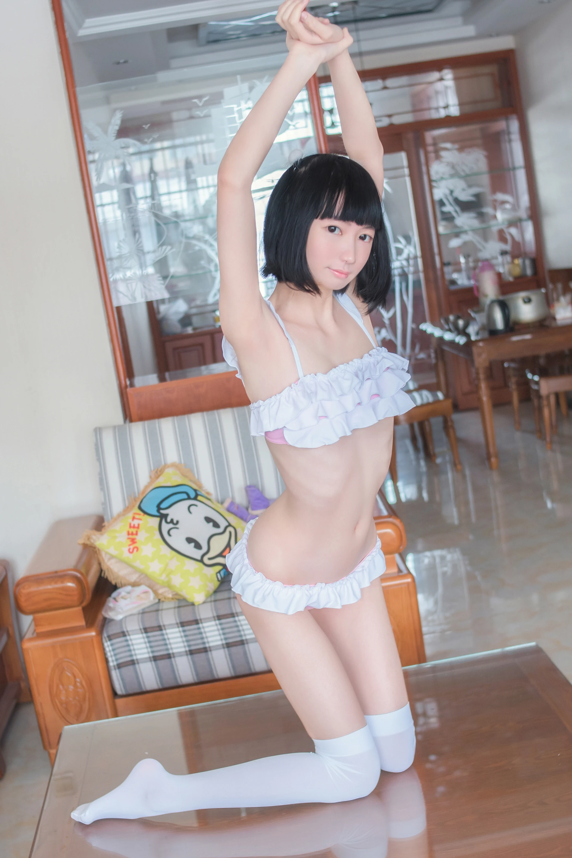 轻兰映画 SPL.002 [48P2V-730M]白丝, 美腿, 美足, 轻兰映画