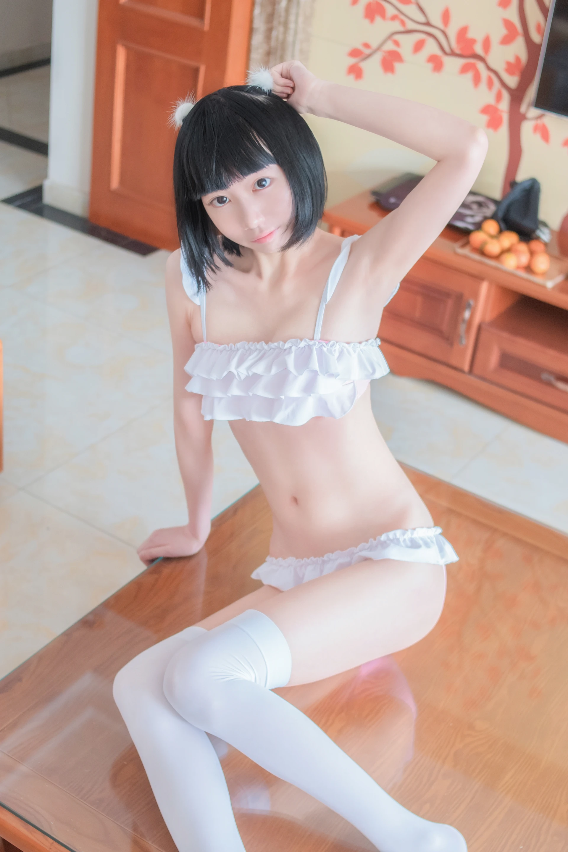 轻兰映画 SPL.002 [48P2V-730M]白丝, 美腿, 美足, 轻兰映画