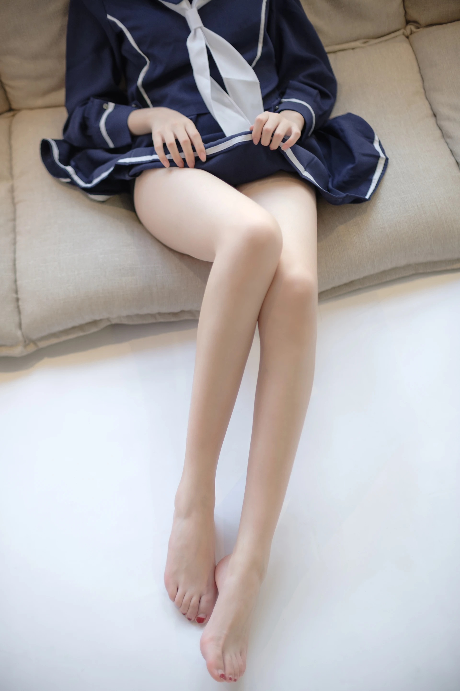 森萝财团 X-043 [110P1V-2.12G]Aika, 制服, 学生装, 森萝财团, 美腿, 黑丝