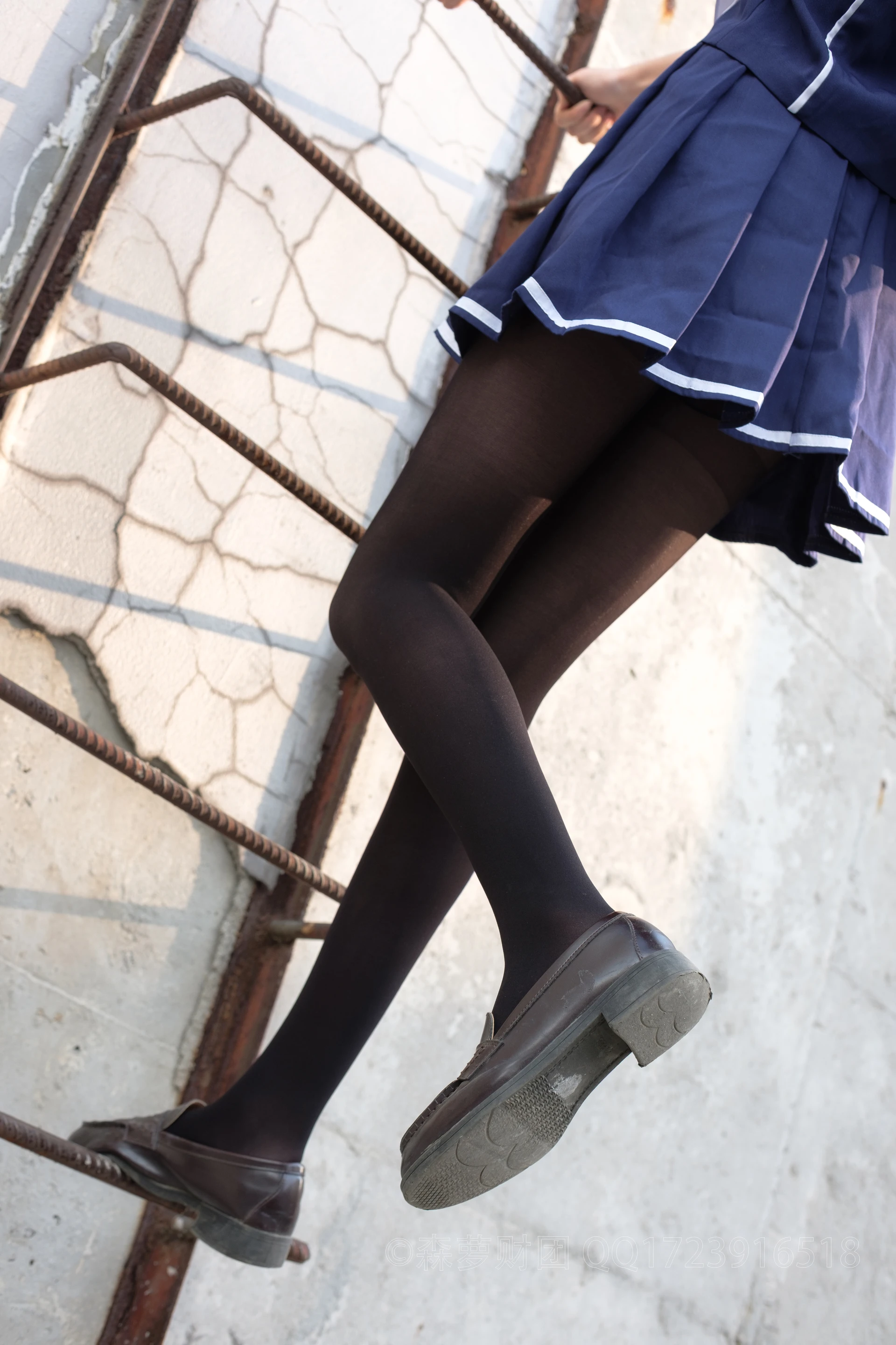 森萝财团 X-043 [110P1V-2.12G]Aika, 制服, 学生装, 森萝财团, 美腿, 黑丝