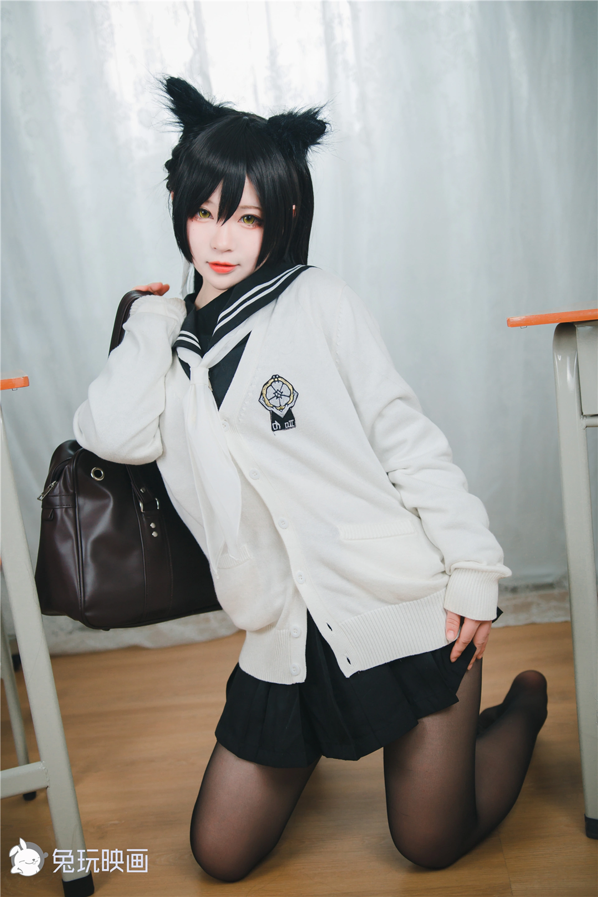 C03.007 校服爱宕 [41P-45MB]
