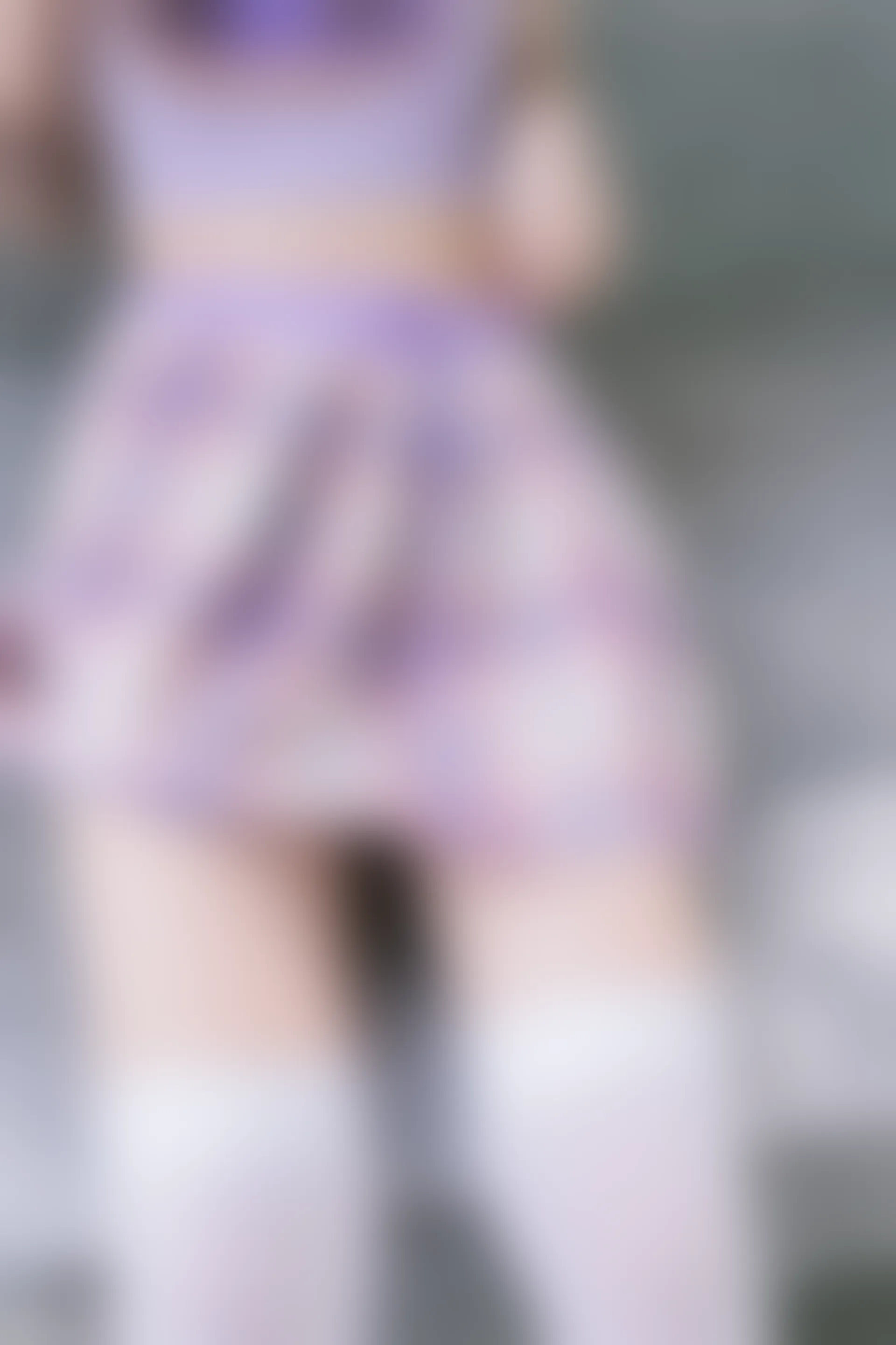 C18.008 紫红色格裙 [40P-39MB]