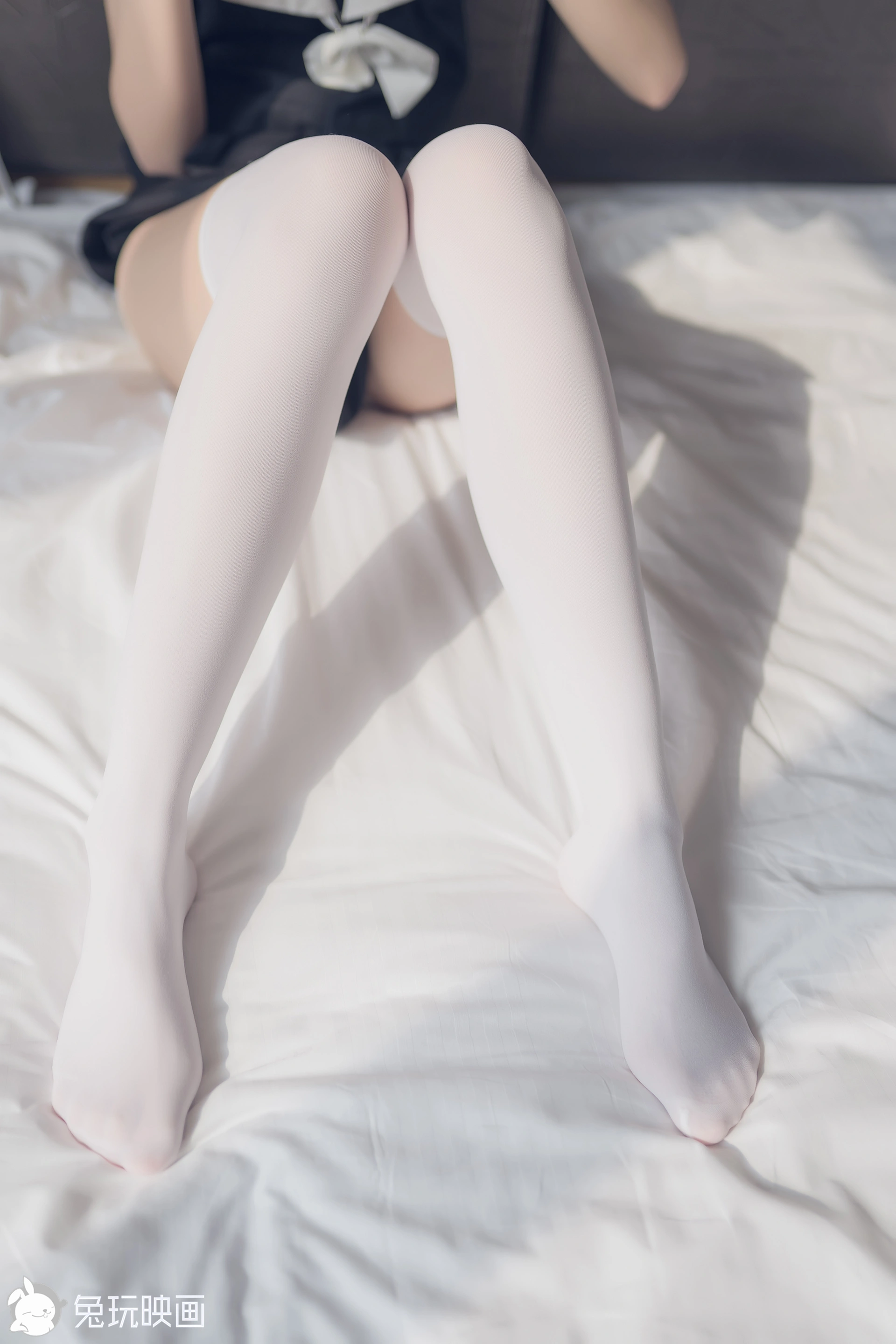 C29.007 制服就要配白丝 [40P-57MB]