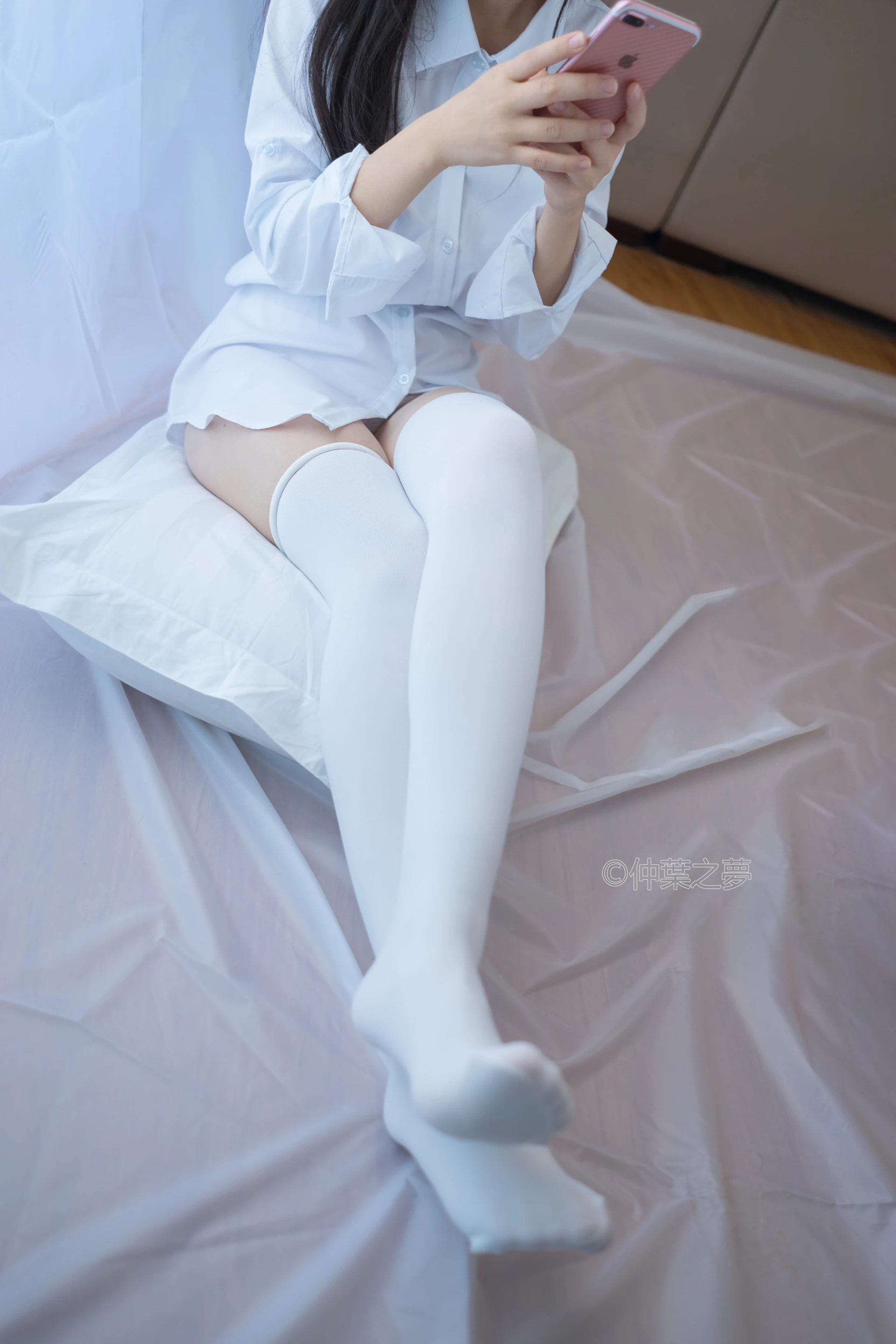 轻兰映画 SPL.013 [70P-165M]制服, 白丝, 美腿, 轻兰映画