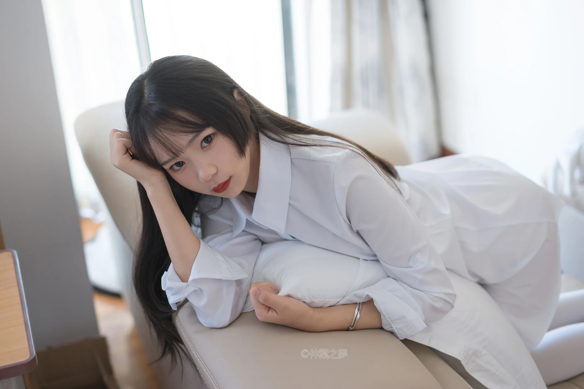 轻兰映画 SPL.013 [70P-165M]制服, 白丝, 美腿, 轻兰映画