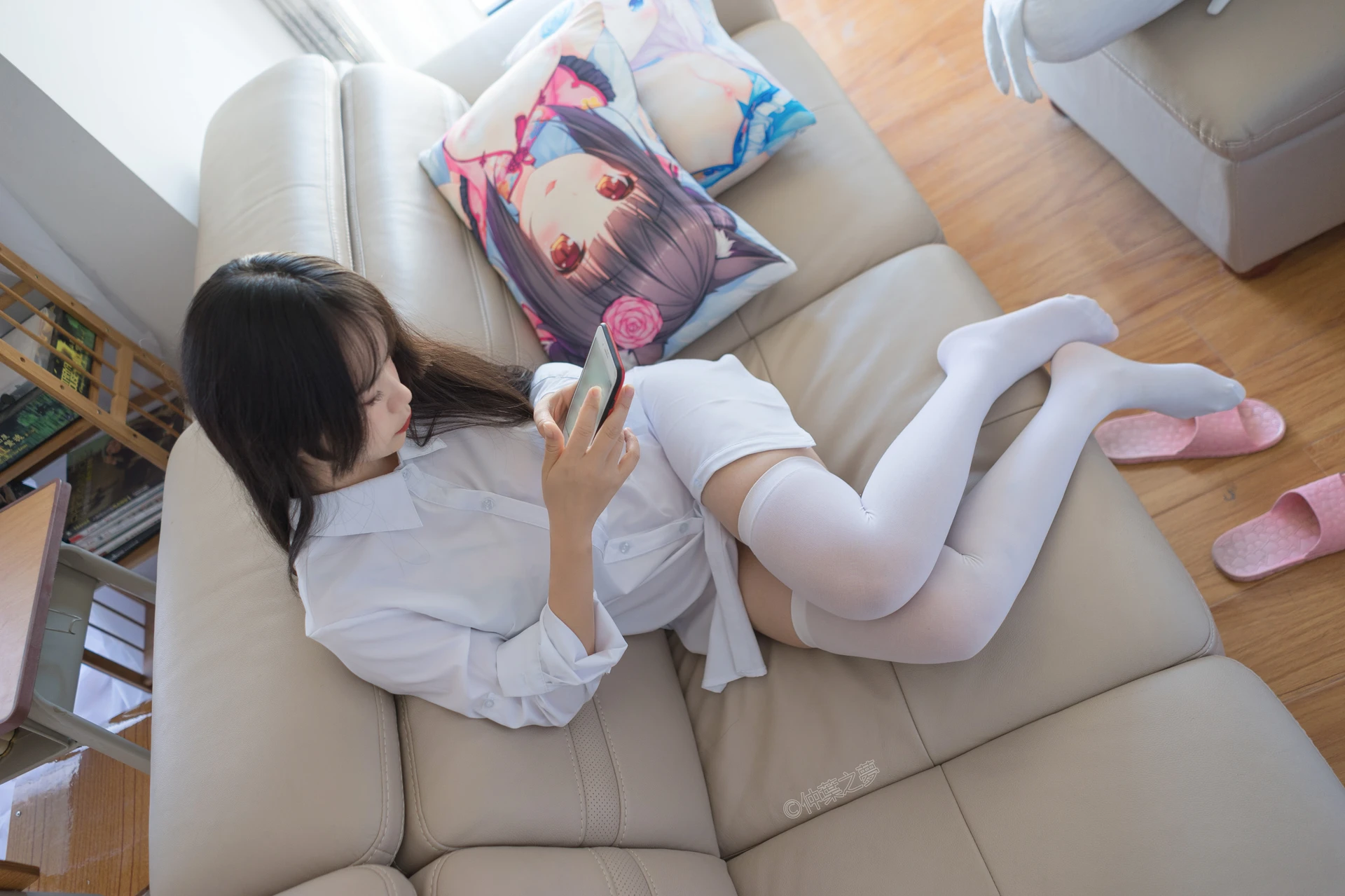 轻兰映画 SPL.013 [70P-165M]制服, 白丝, 美腿, 轻兰映画