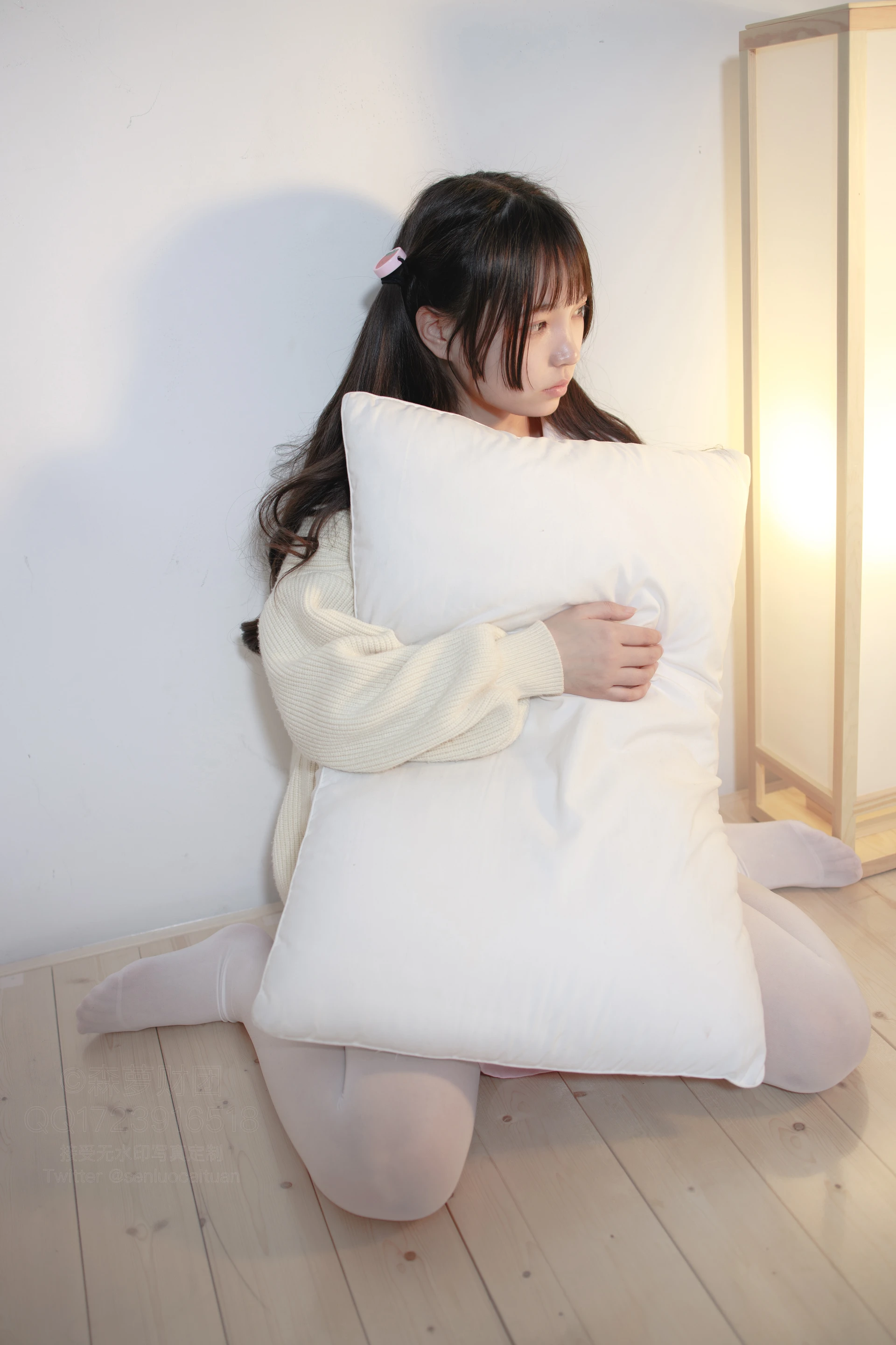 森萝财团 X-059 [97P1V-2.22G]可爱, 森萝财团, 白丝, 美腿, 美足