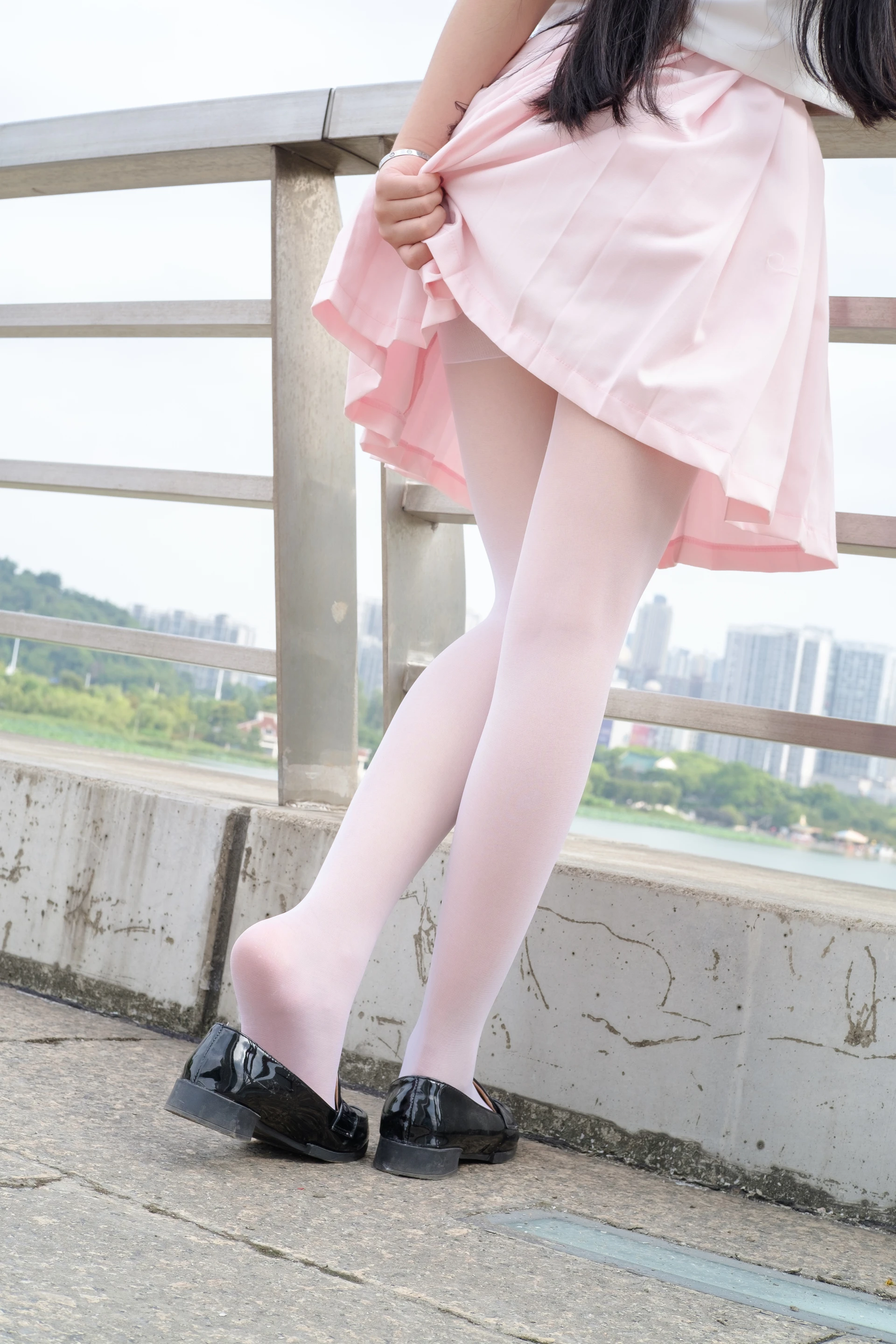 森萝财团 R15-033 [75P-561M]可爱, 森萝财团, 白丝, 美腿