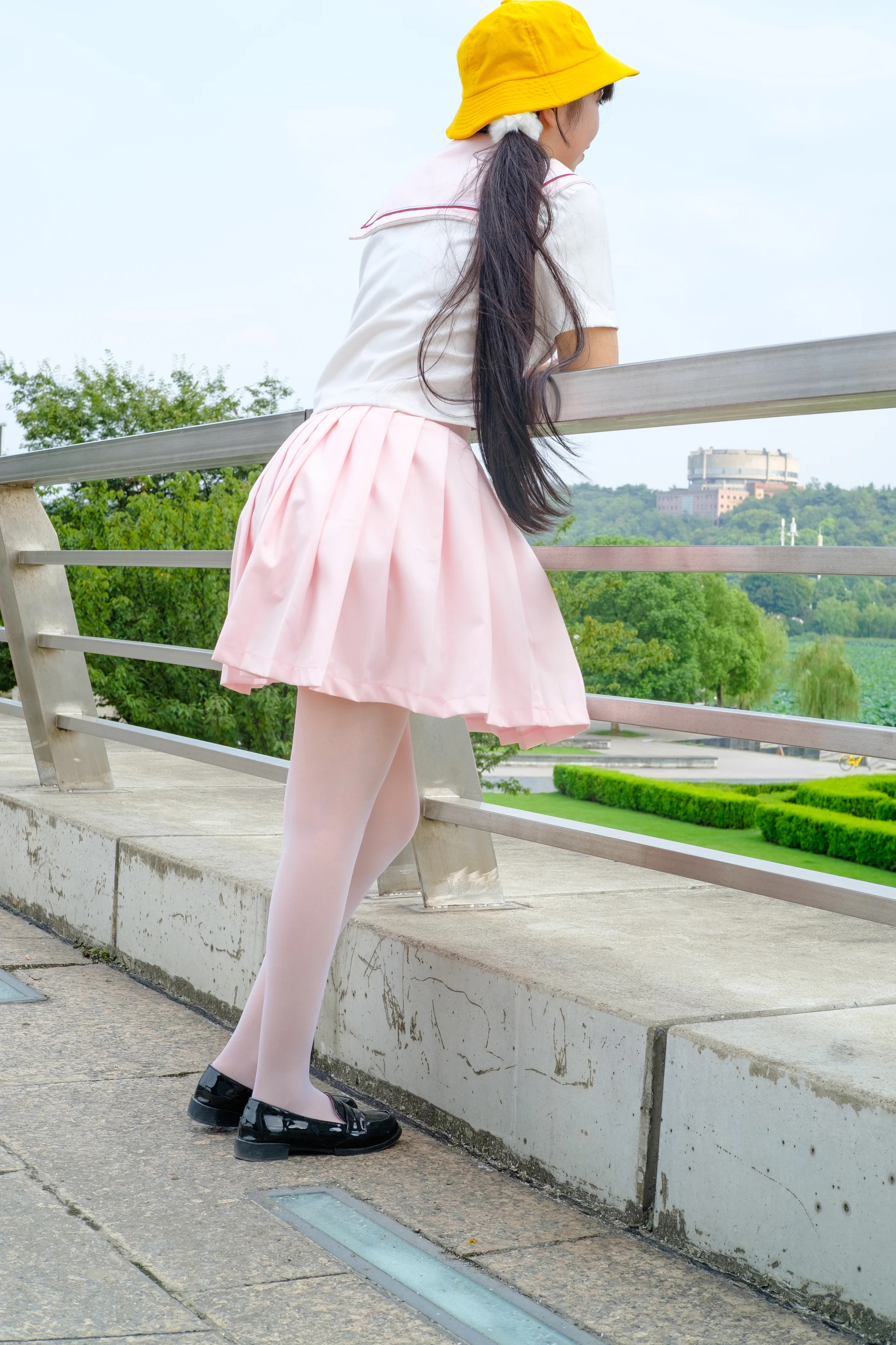森萝财团 R15-033 [75P-561M]可爱, 森萝财团, 白丝, 美腿