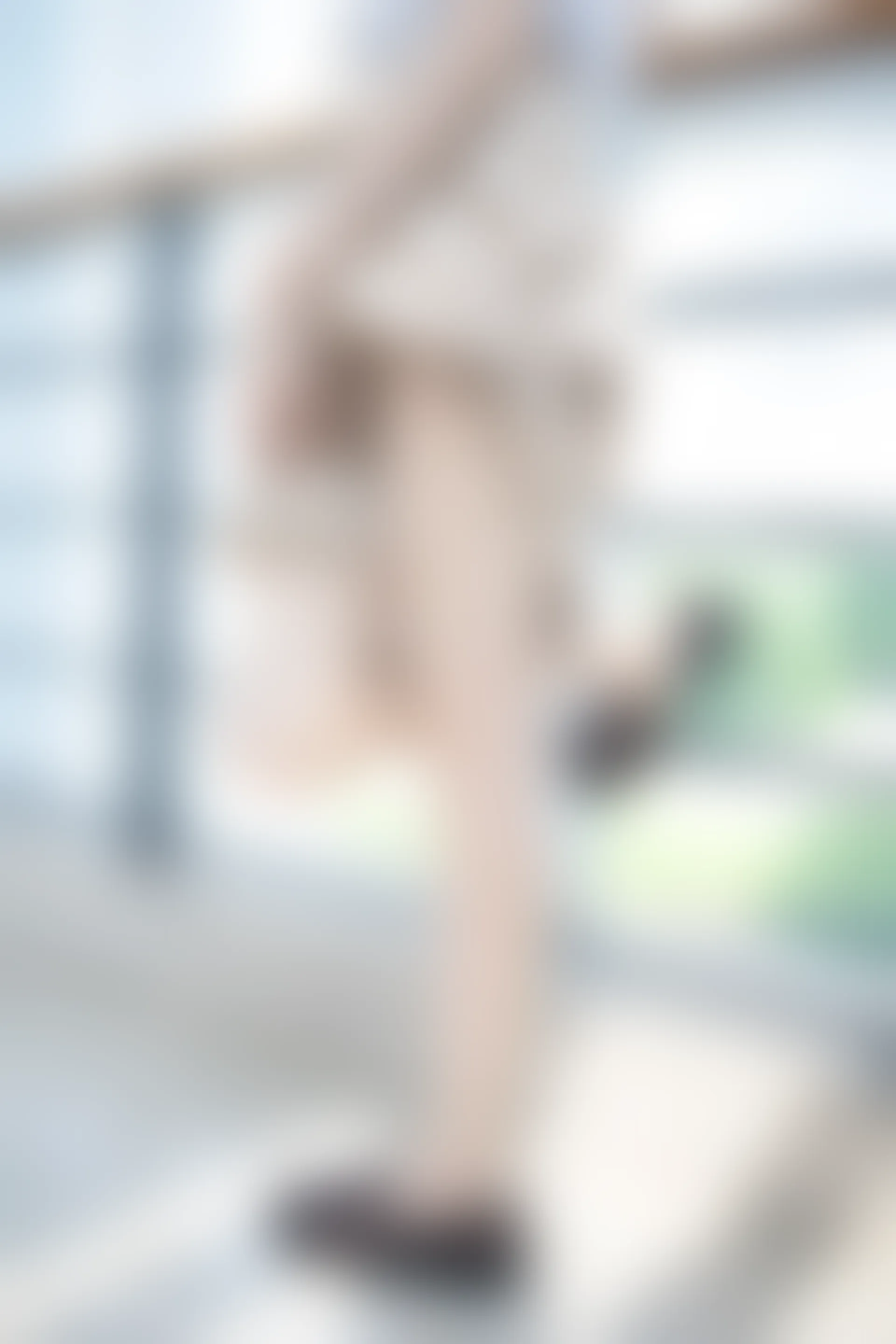 C17.001 超级细的小细腿 [38P-95MB]
