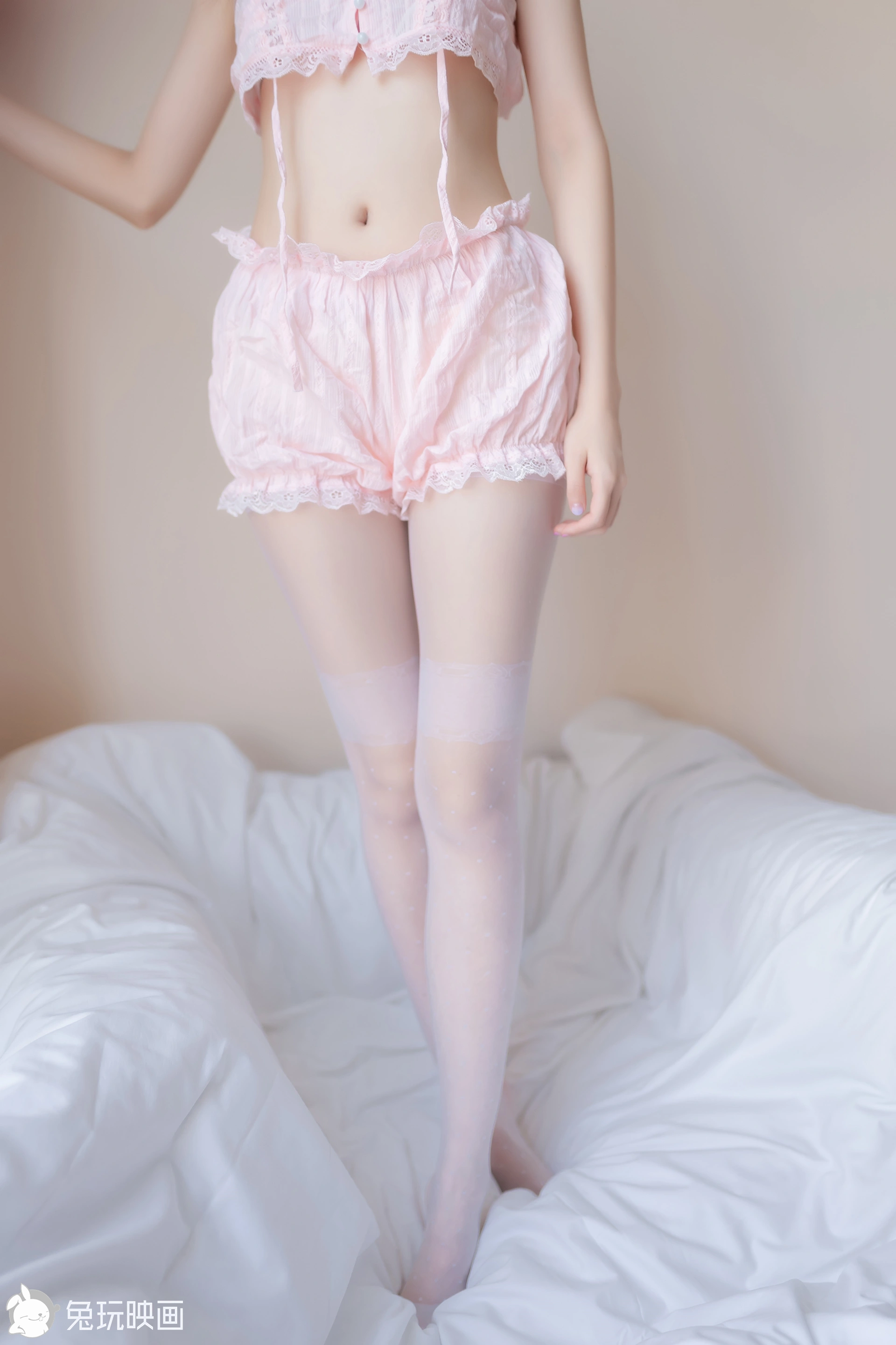 C25.002 粉色居家服 [40P-65MB]