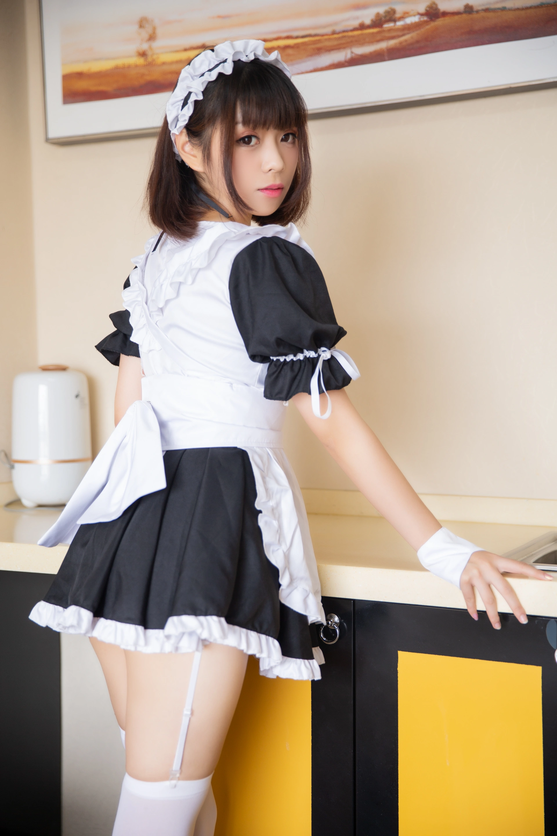 VOL.004 萝莉女仆 [47P-314MB]