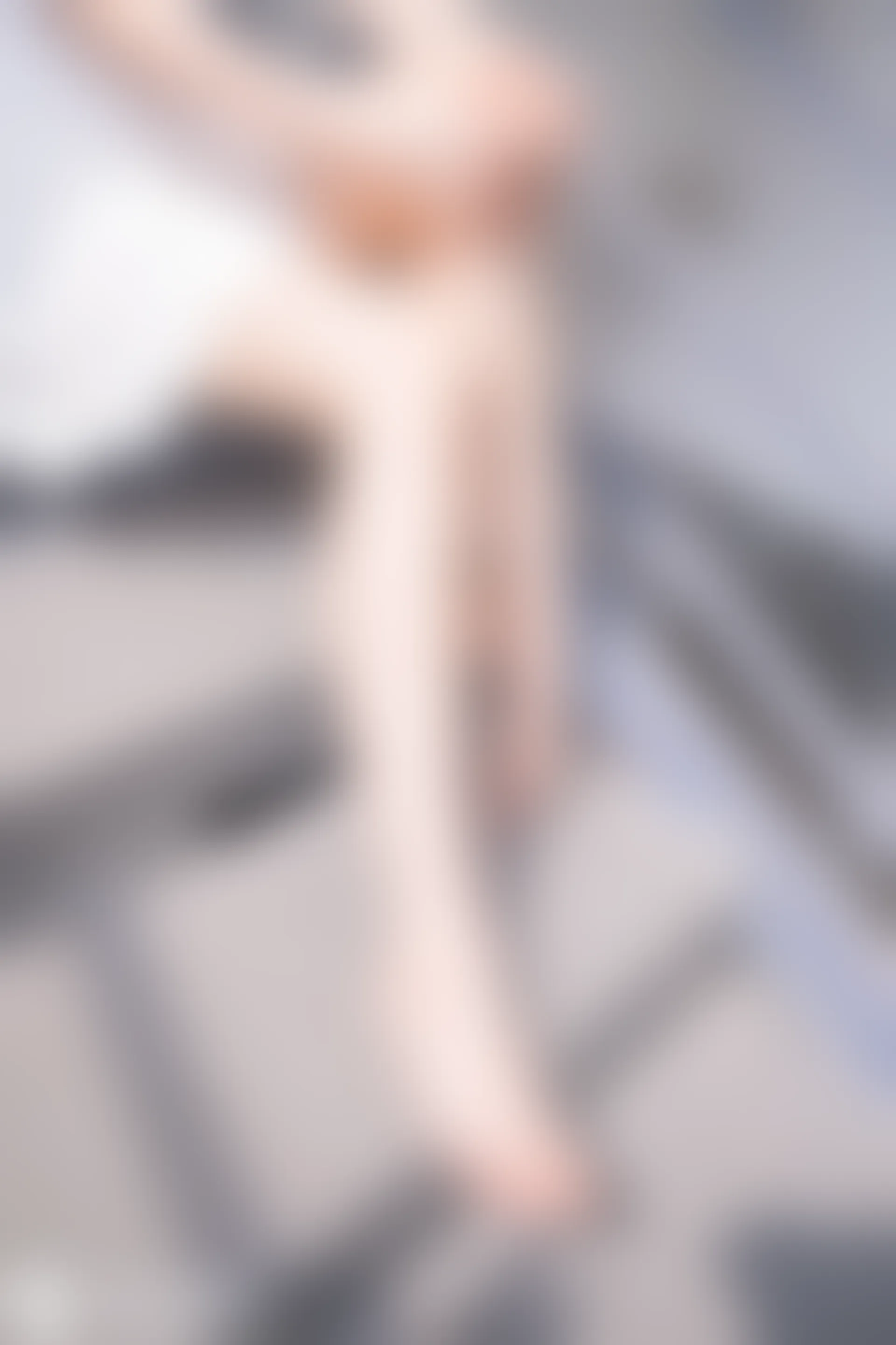 C30.002 阳光白裙 [41P-93MB]