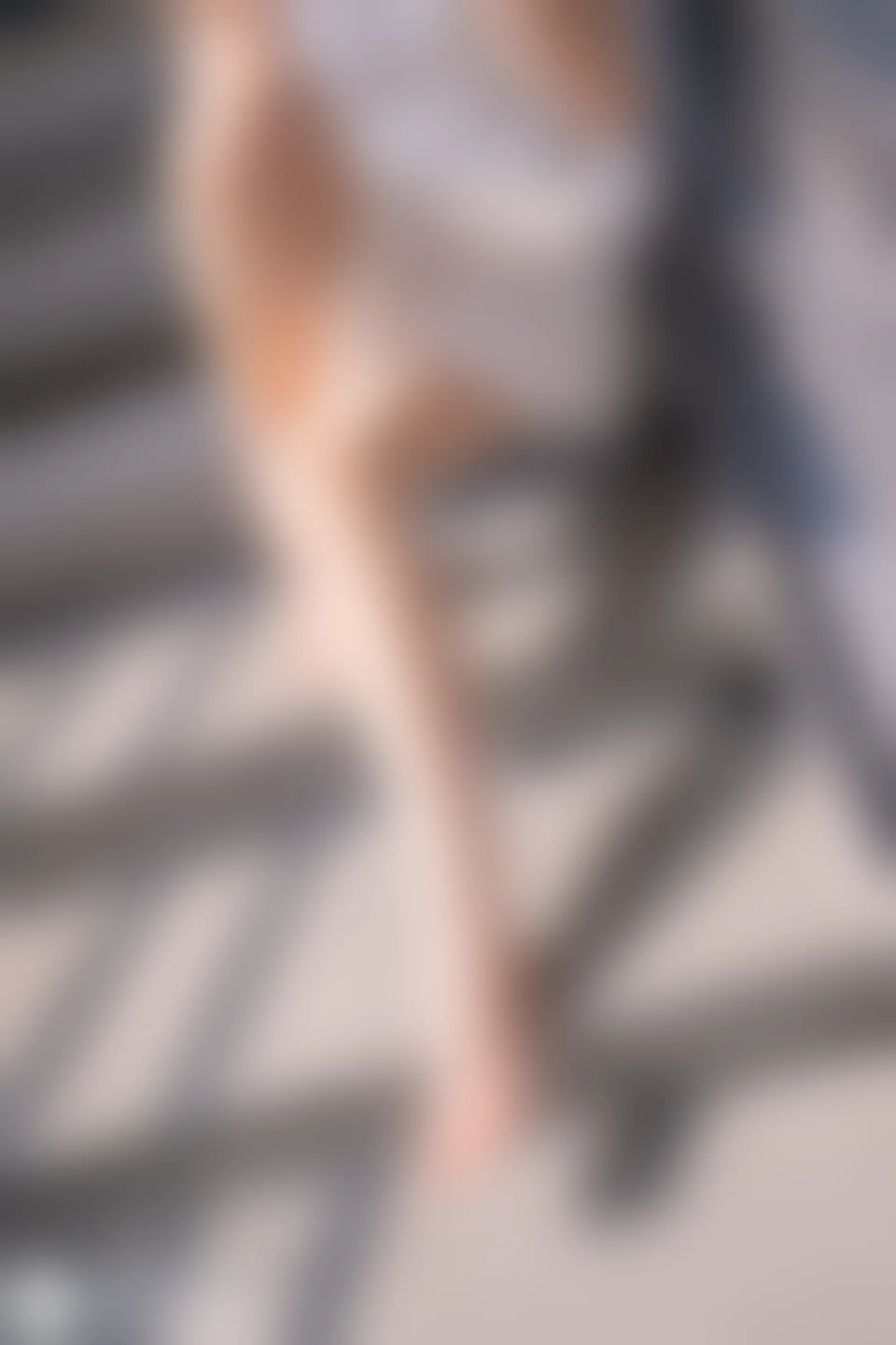 C30.002 阳光白裙 [41P-93MB]