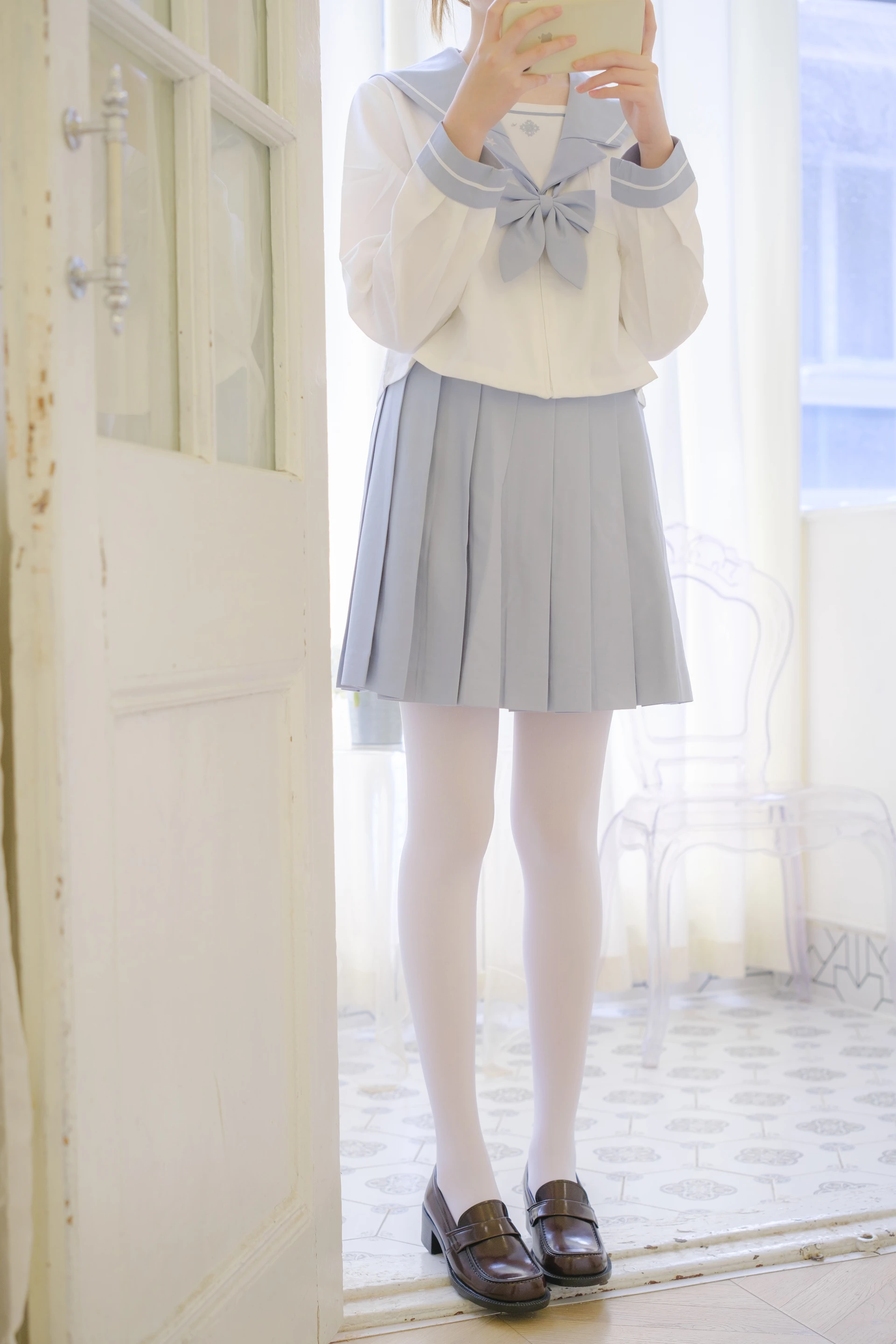 森萝财团 内部VIP系列 微风-04 白丝蓝白JK制服 [102P1V-3.3G]