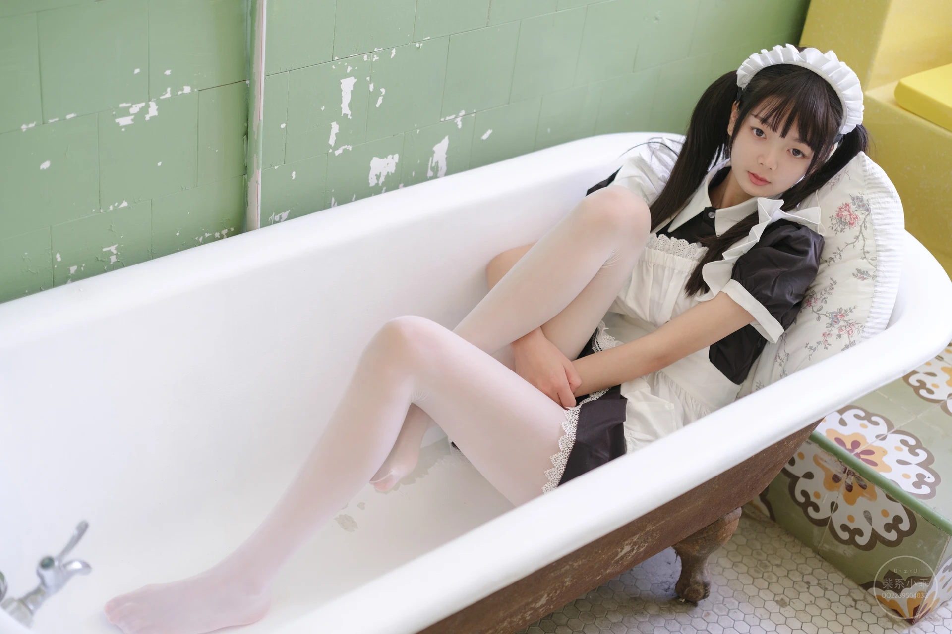 稚乖画册 赤西夜夜《粉色睡衣》双马尾白丝 [62P1V-3.7GB]双马尾, 白丝, 睡衣, 稚乖画册, 美腿, 美足, 赤西夜夜