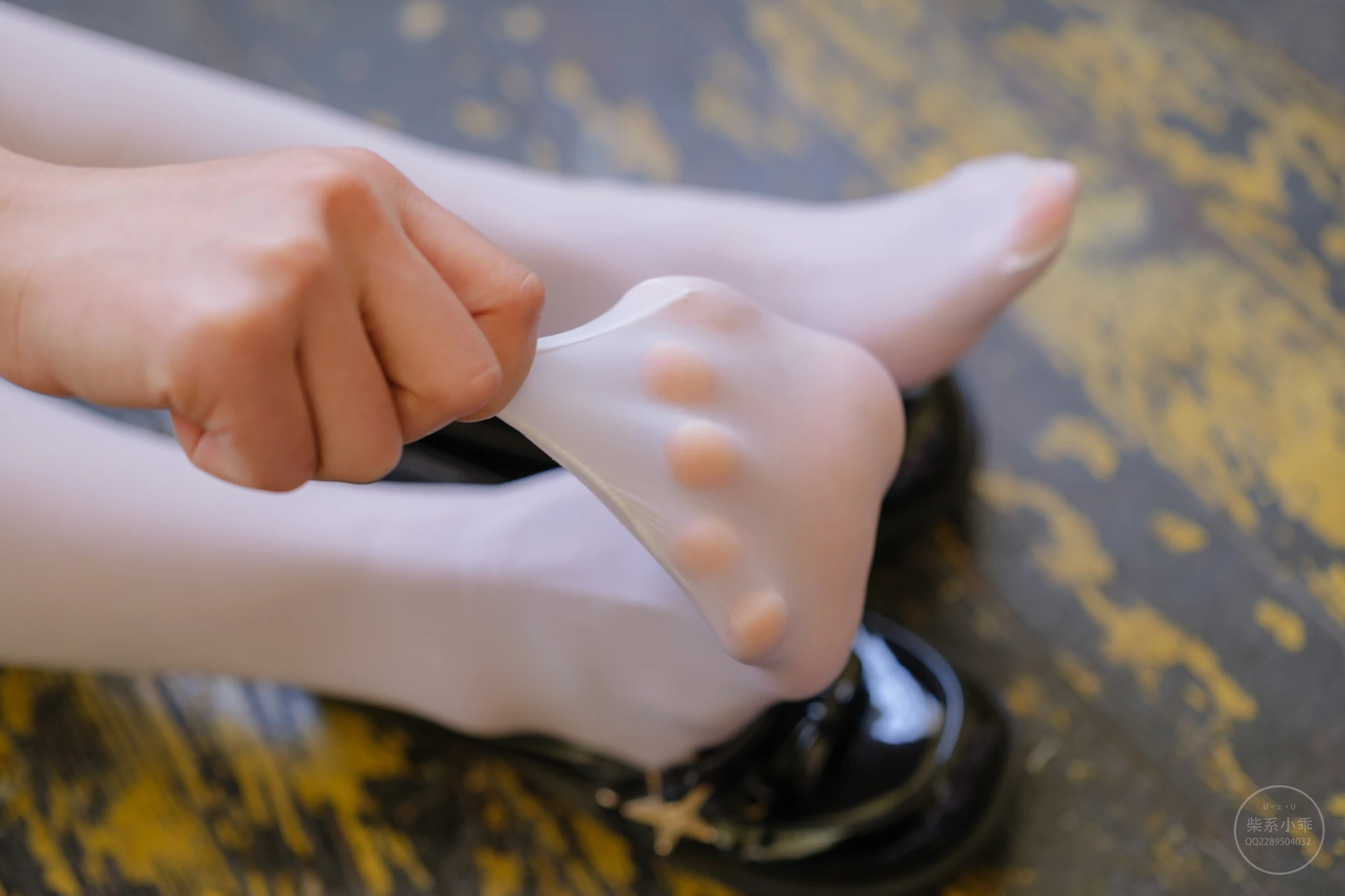 稚乖画册 赤西夜夜《粉色睡衣》双马尾白丝 [62P1V-3.7GB]双马尾, 白丝, 睡衣, 稚乖画册, 美腿, 美足, 赤西夜夜