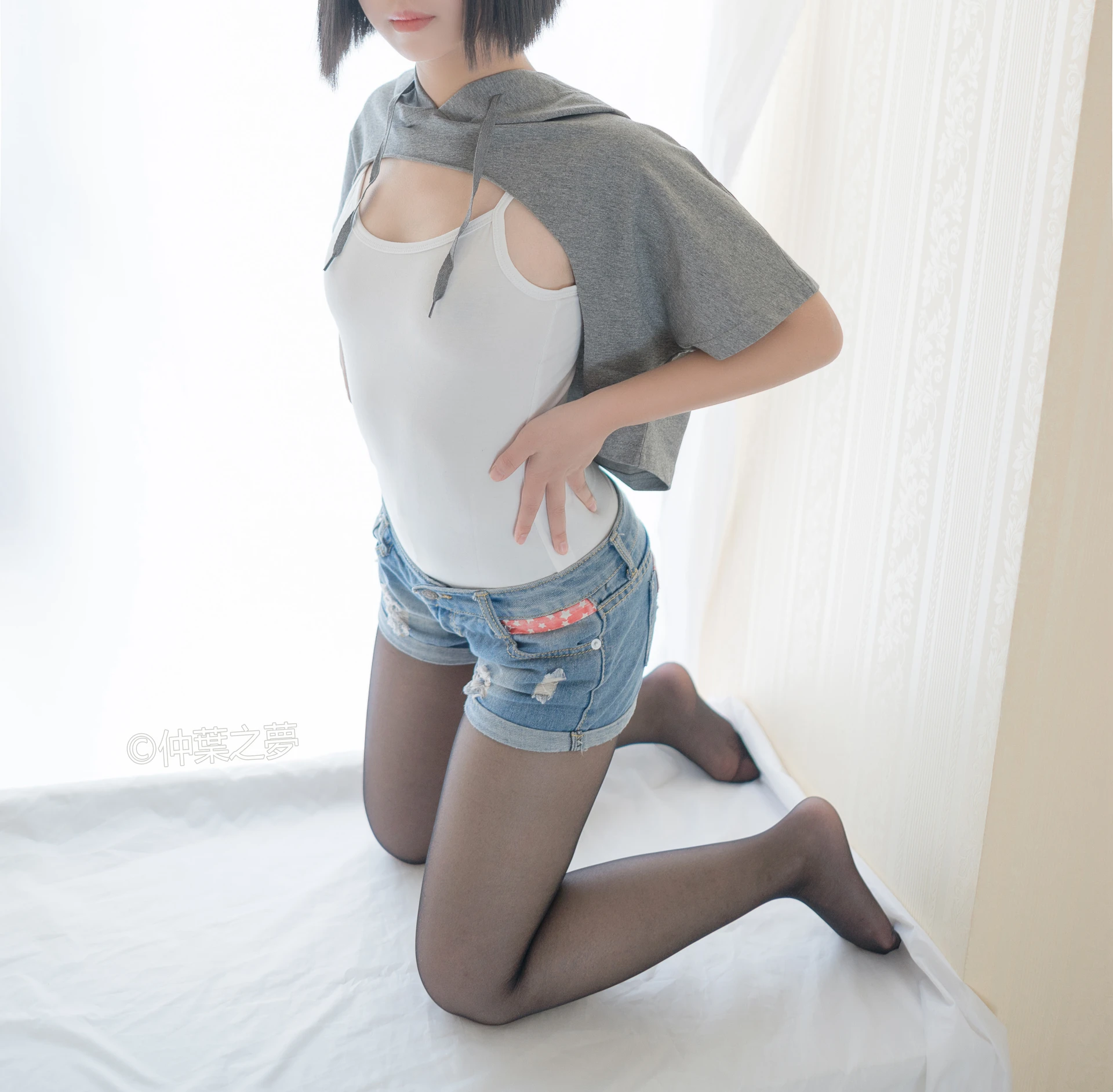 轻兰映画 Grand.003 [82P-339M]美腿, 轻兰映画, 黑丝